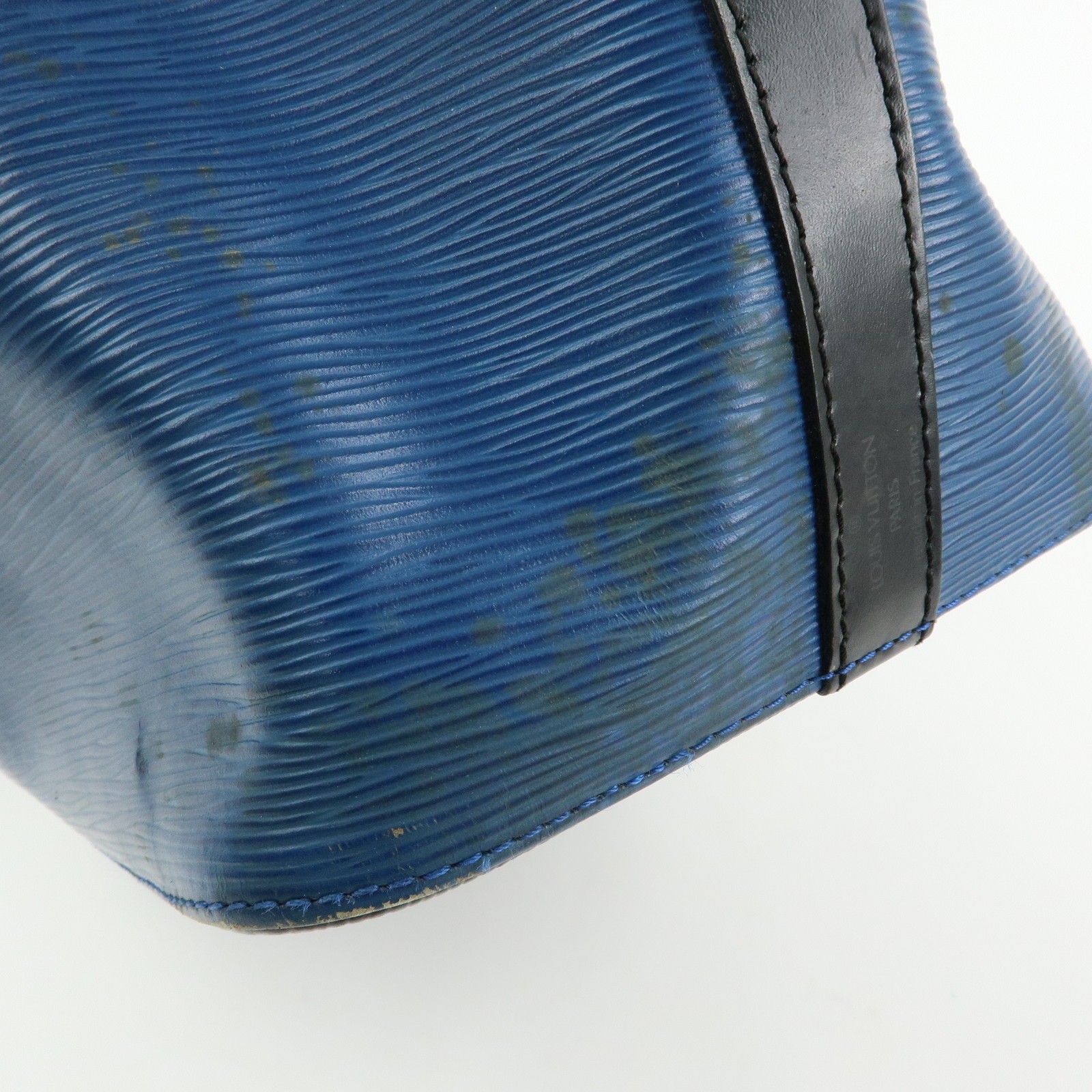 Louis Vuitton Epi Petit Noe Bicolor Shoulder Bag Blue Noir Ｍ44152 Auth Used F/S
