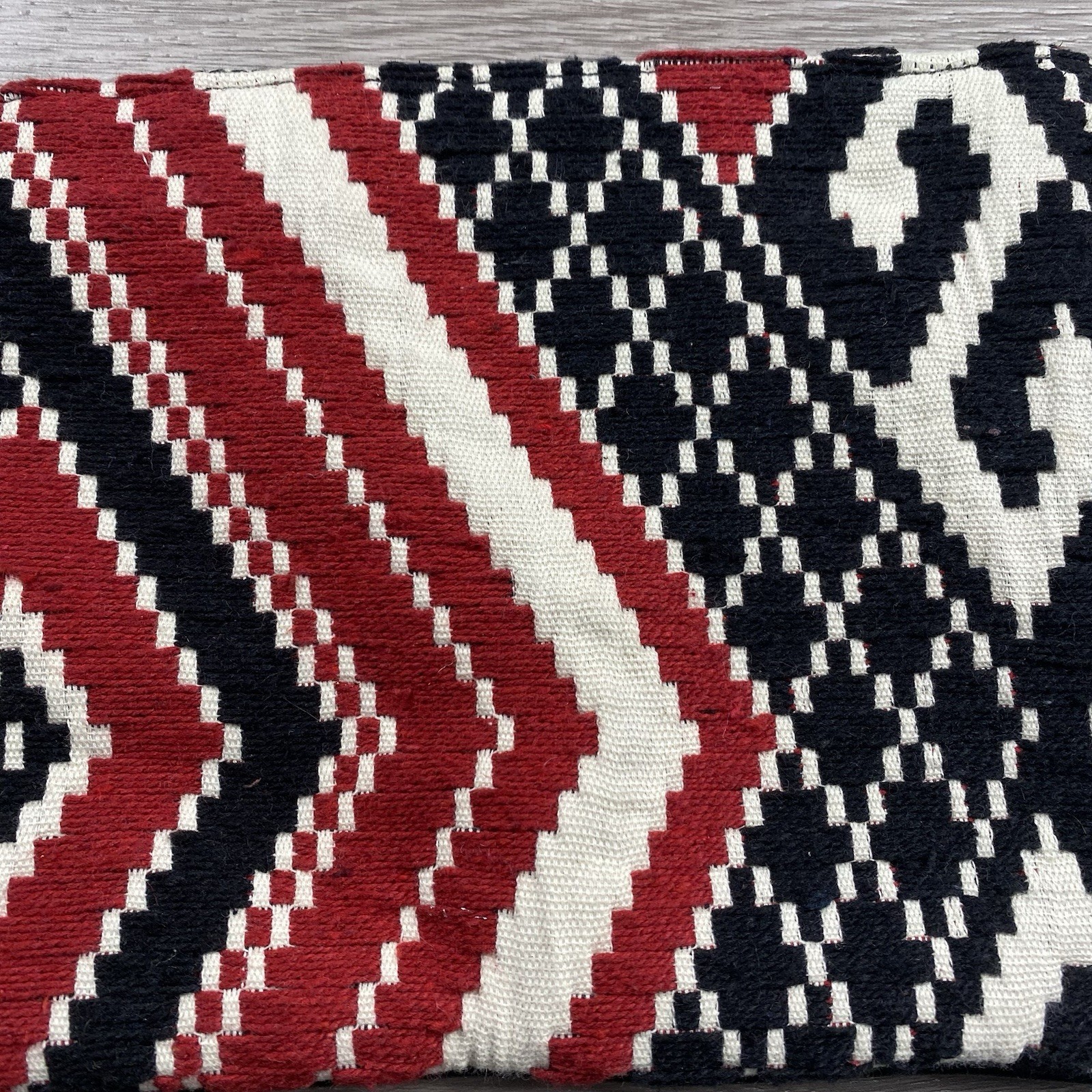 Roller Rabbit 100% Cotton Pouch Red Black White 10.5”x7” Read
