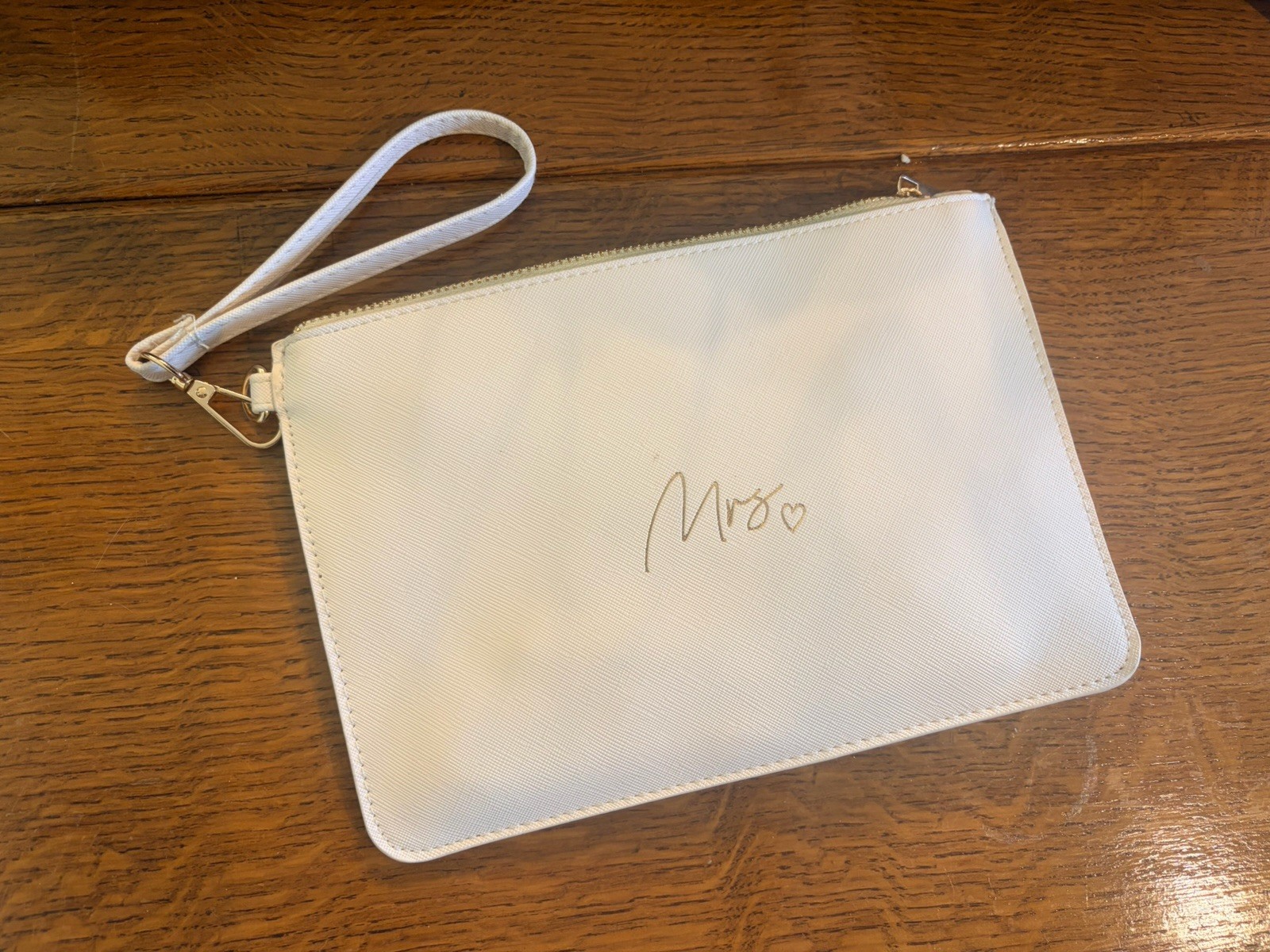 Women’s White Zip Wristlet Pouch w/ Wrist Strap, Gold Hardware