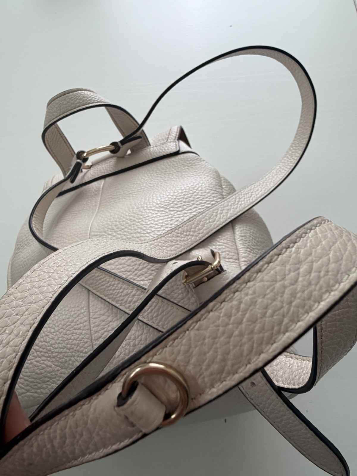 PRISTINE Coach Elle Backpack in Chalk White Pebbled Leather – Style F72645
