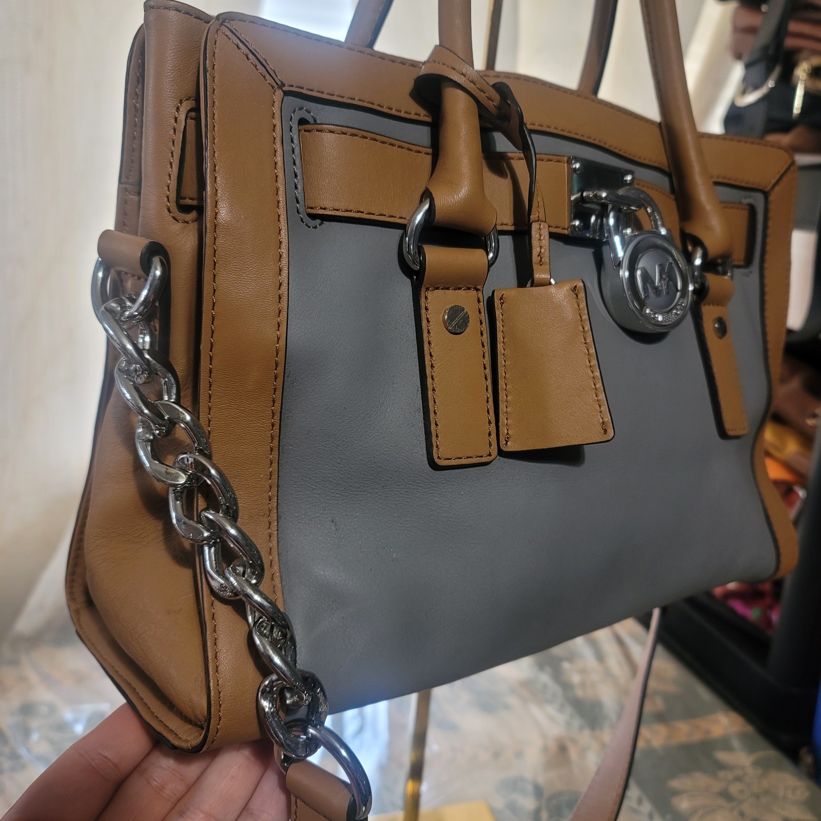 MICHAEL KORS HAMILTON FRAME OUT STEEL GRAY ACORN LEATHER SATCHEL BAG – Read des