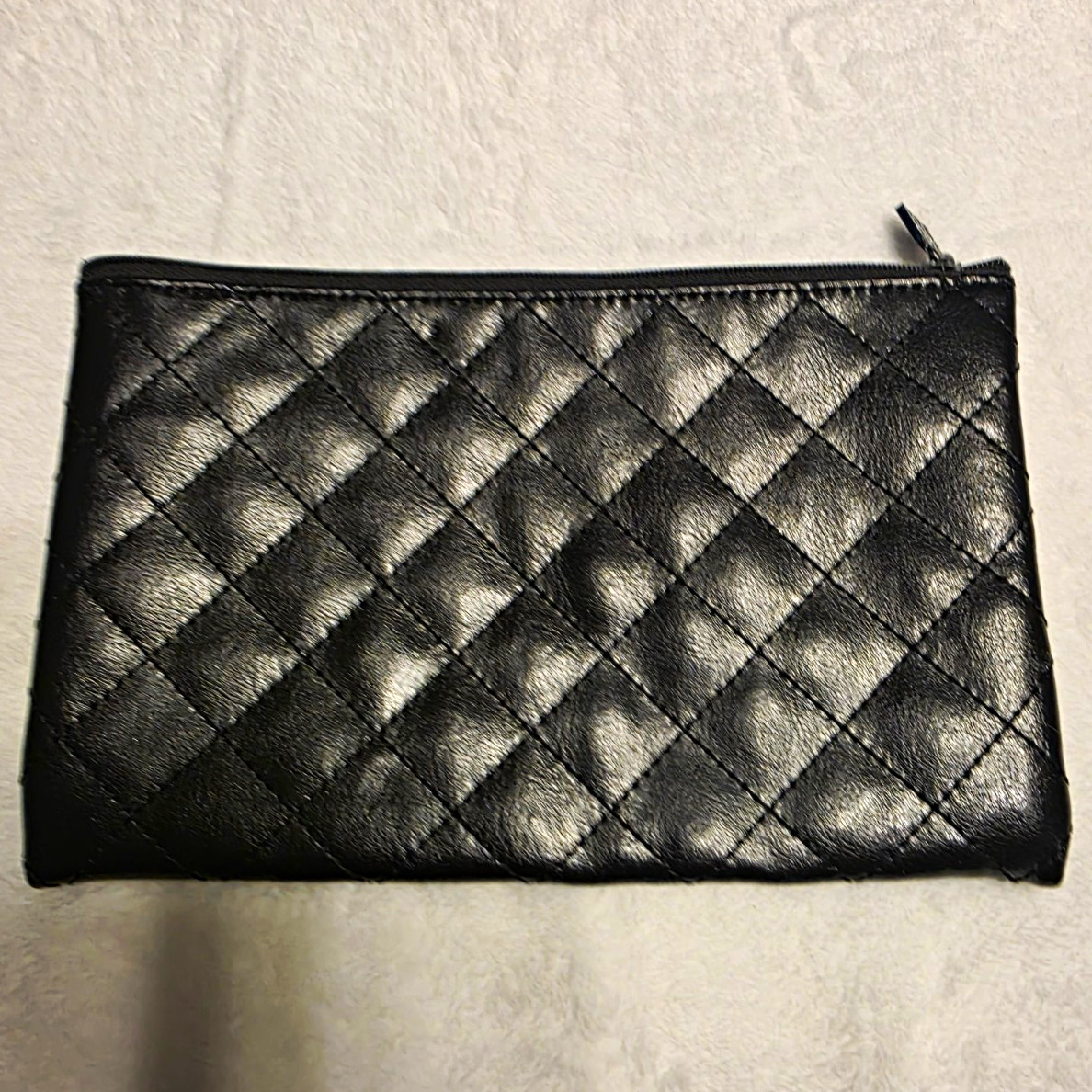 Black Women’s Clutch Bag Solid Rectangle Quilted Finish, Zip Closure