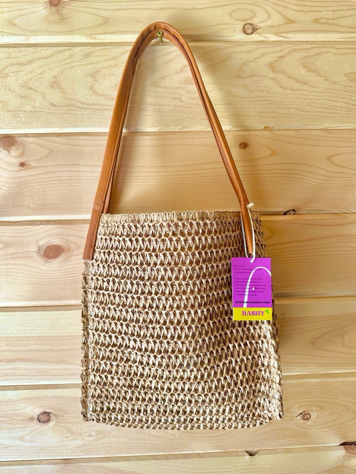 NWT Gyal Bashy Straw Tote Bag Woven Beach Shoulder Bag Packable Summer Vacation⁠
