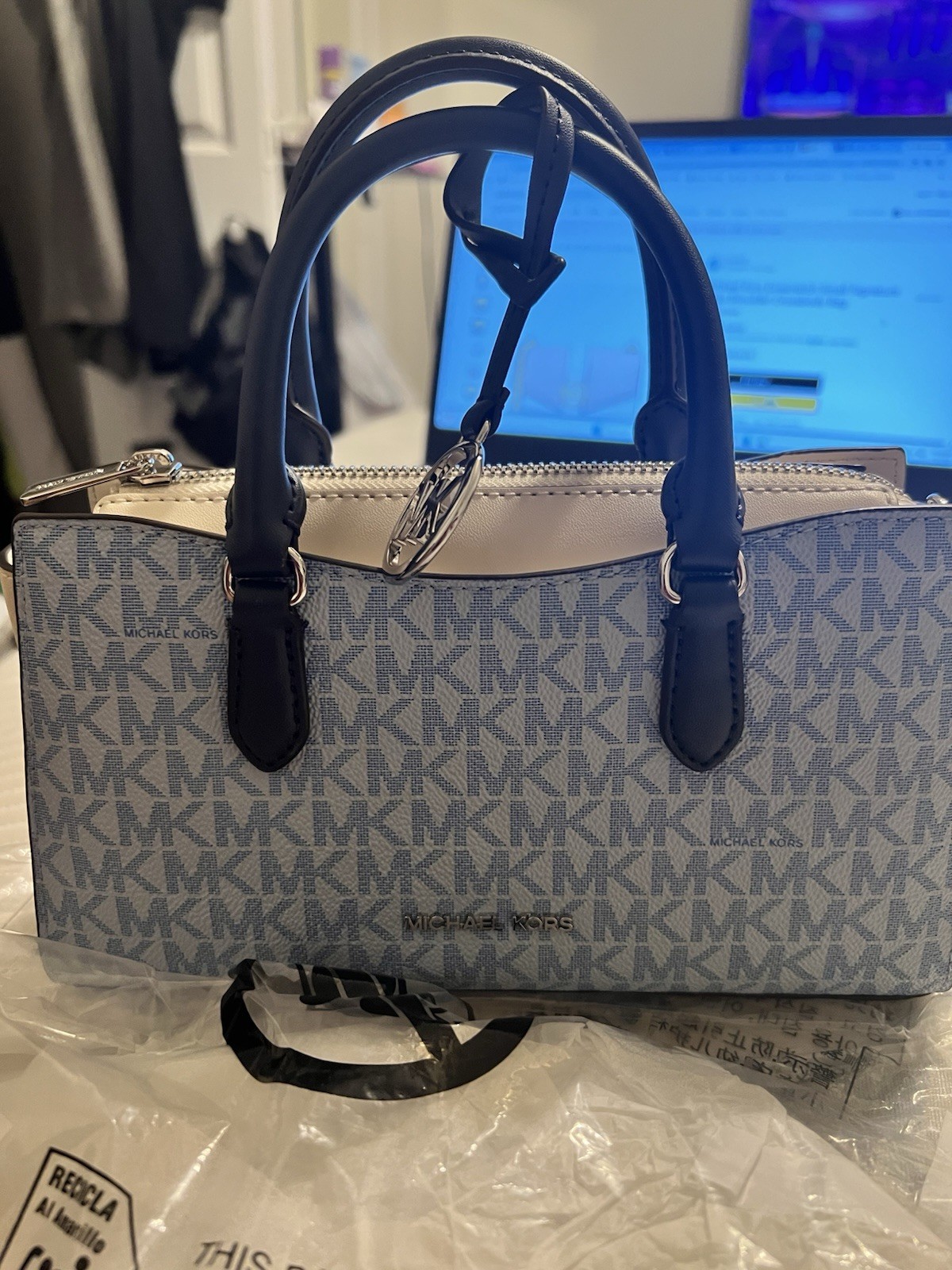 Michael Kors Small Logo Satchel Top Handle Bag Blue/Beige Zip, Det Strap