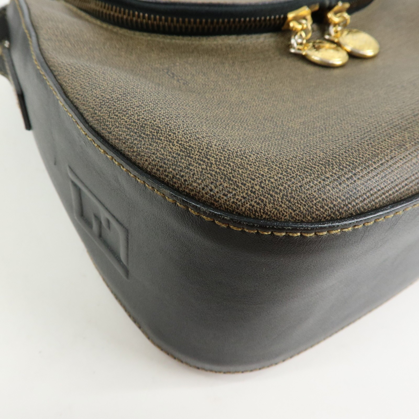 FENDI PVC Canvas Leather Shoulder Bag Crossbody Bag Brown 25933 Auth Used F/S