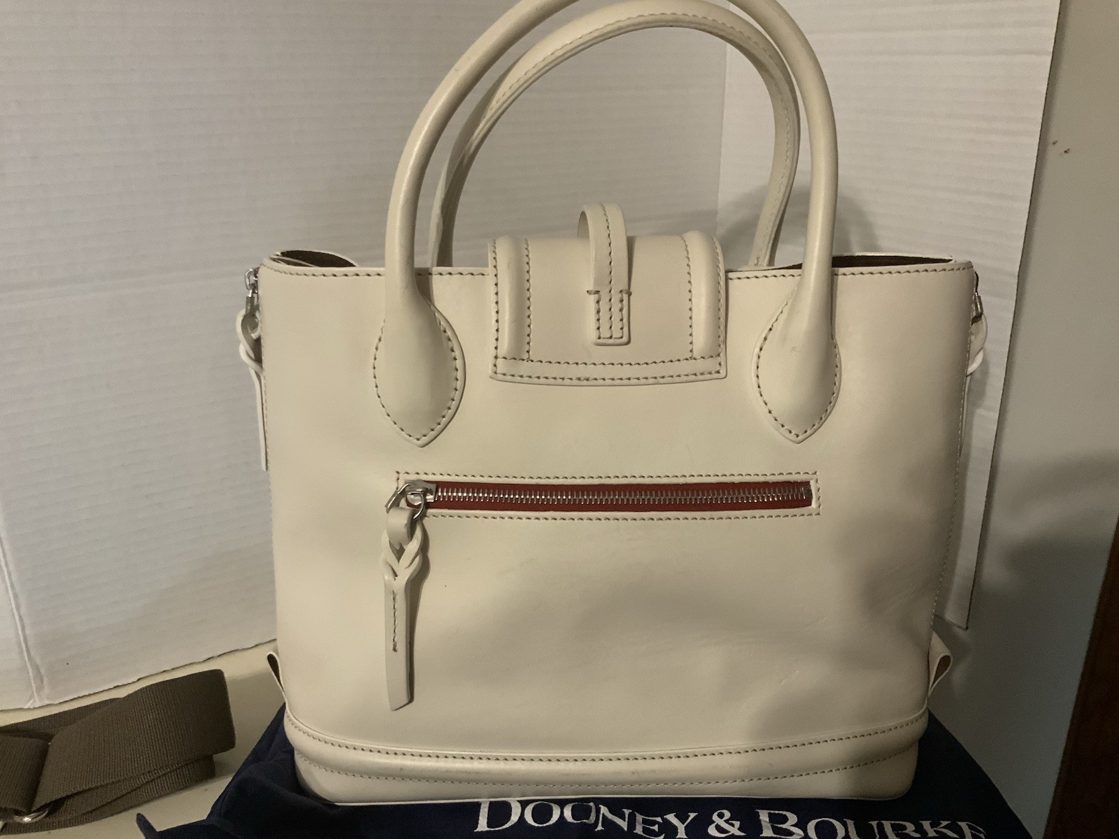 Dooney & Bourke Florentine Toscana Side Zip Satchel in BONE w/Strap & Dust Bag