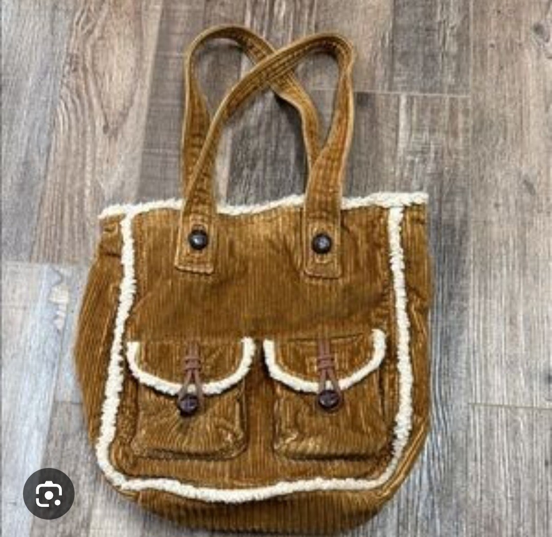 American Eagle, Shoulde Bag 12 inches long missing two front button Y2K.