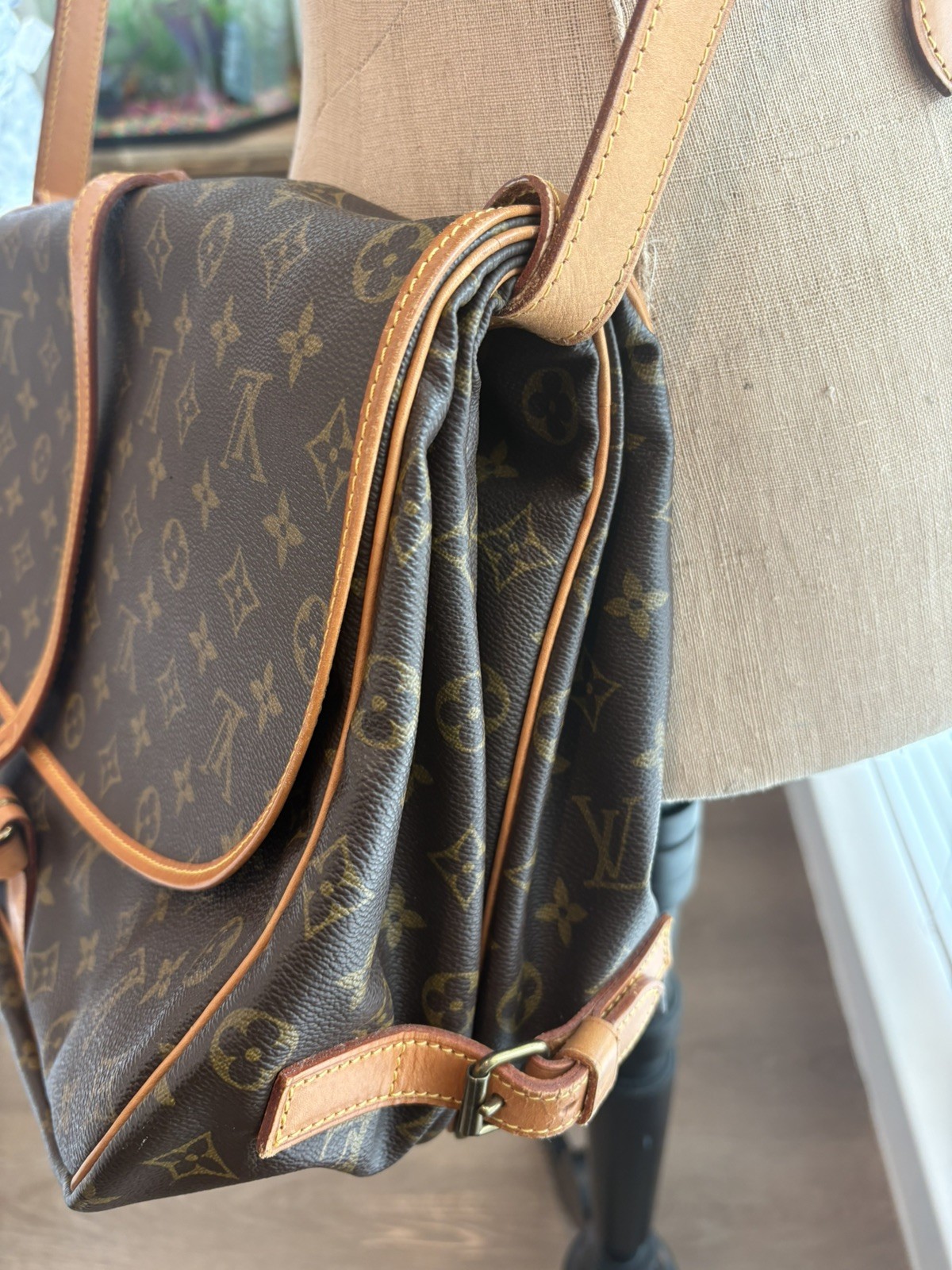 Louis Vuitton Saumur 35 Monogram Large Shoulder Crossbody Hand Bag Vintage Auth