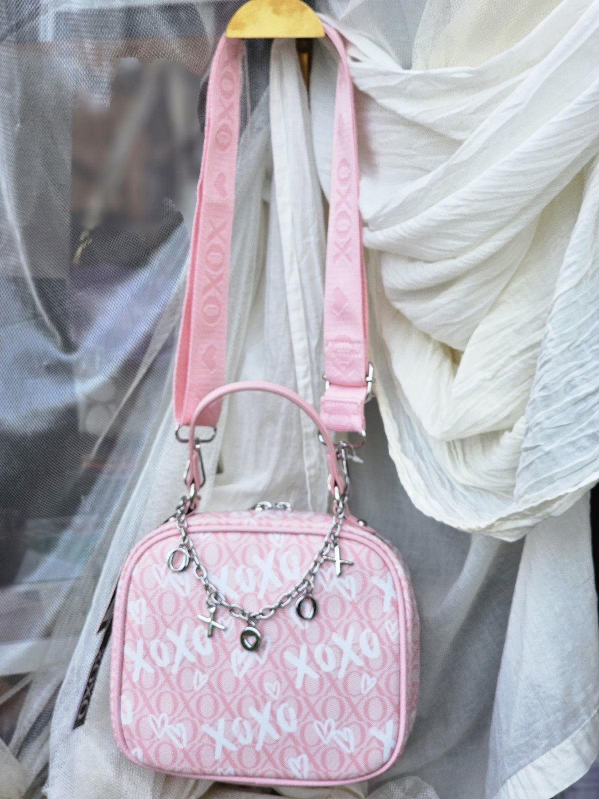 XOXO Pink & White Logo Small Crossbody Top Handle Zip Chain Charm Strap