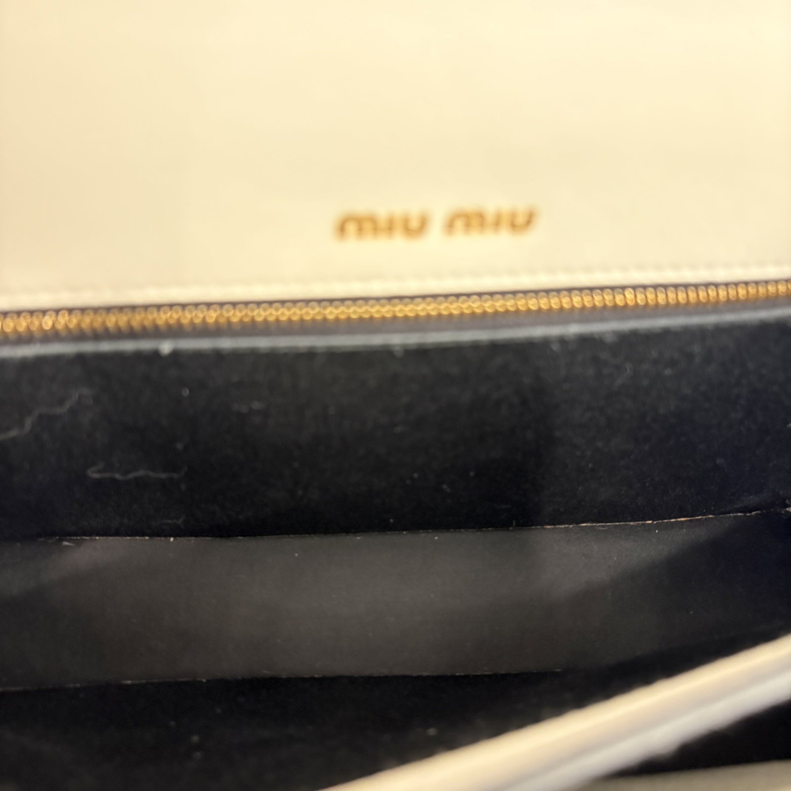 Miu Miu Flap Bag White Red Black Canvas Calfskin Crocodile Embossed (ws033026d6)