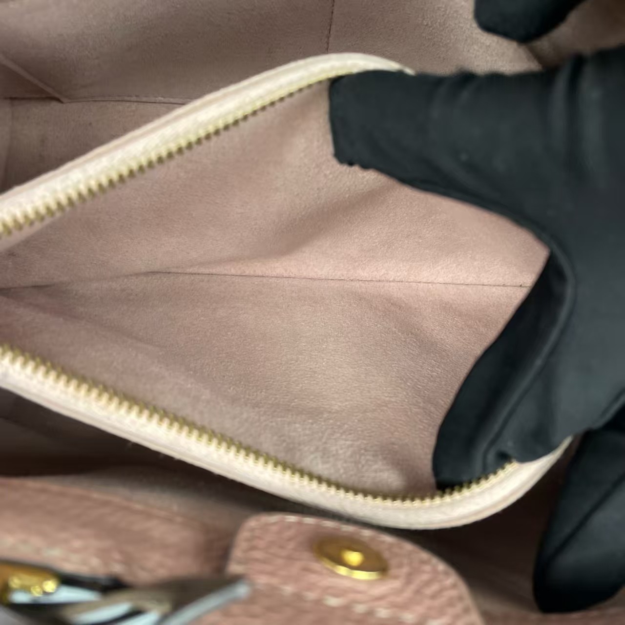 Auth Louis Vuitton Brittany Monogram Damier Pink Tote Bag