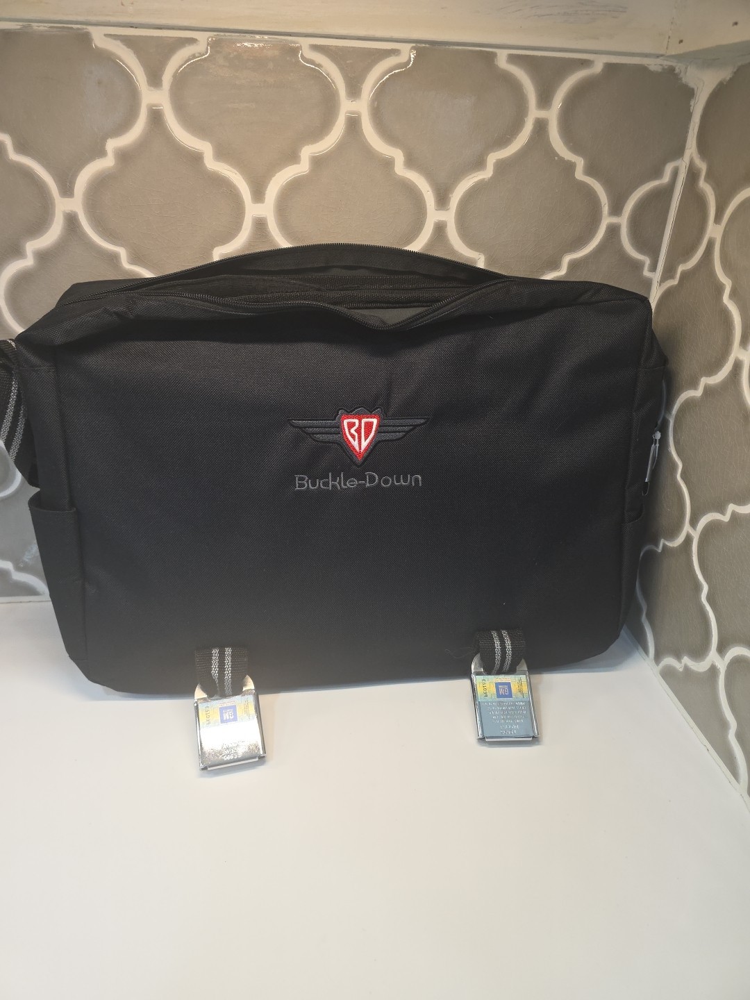 CORVETTE Black Buckle-Down Seatbelt Messenger Bag w/Keychain NWT!