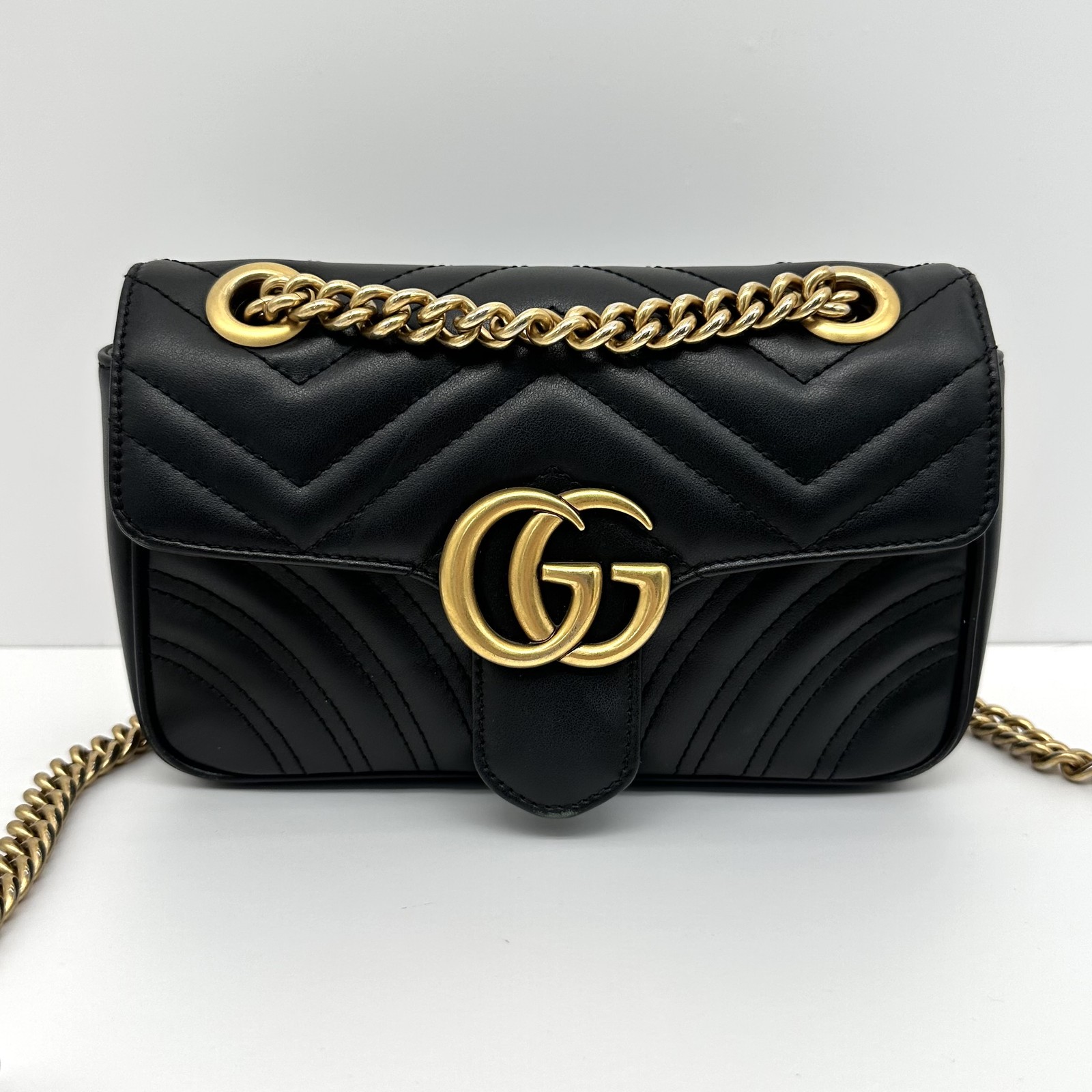 Gucci Pre-Owned Authentic Luxury Handbag 446744DTDIT1000