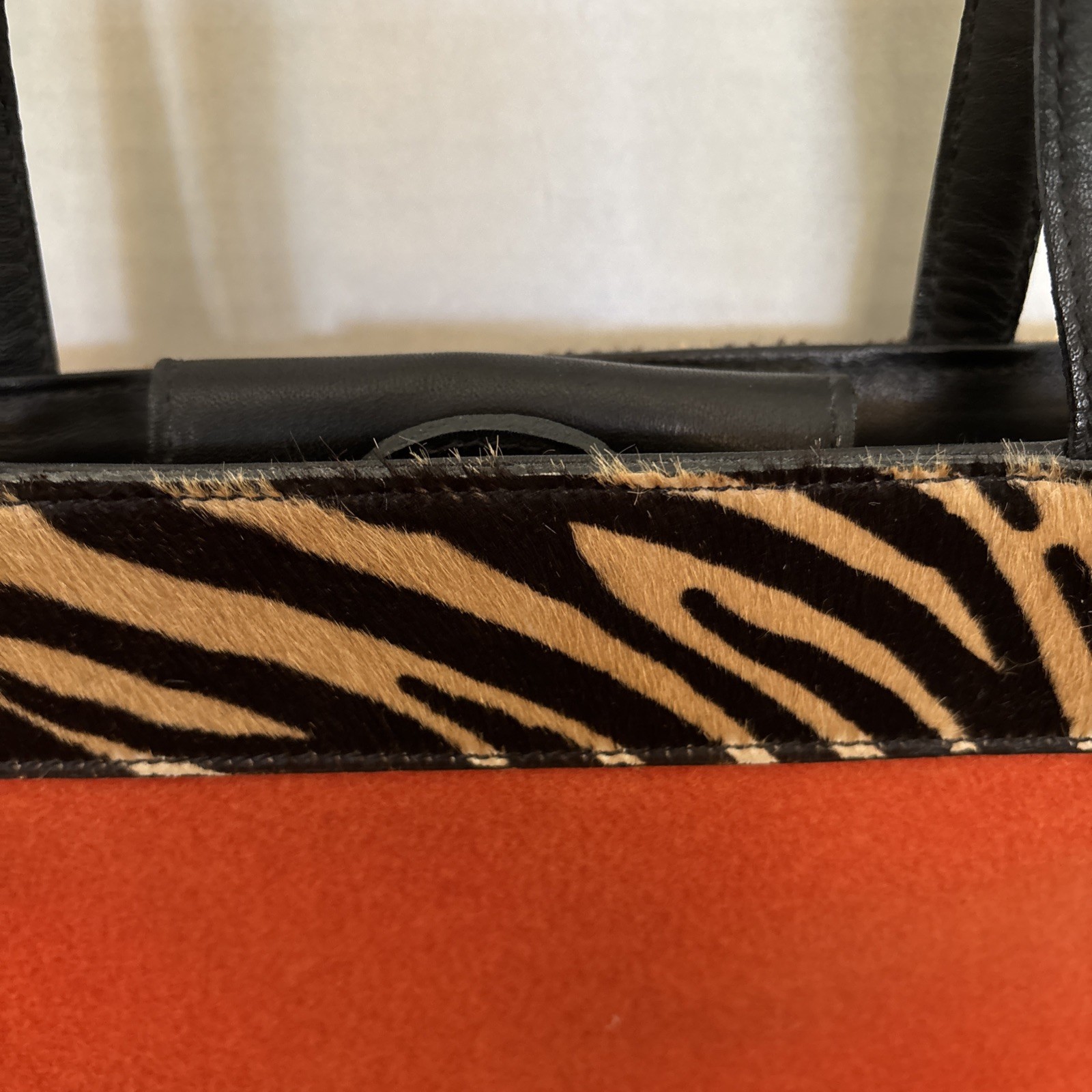 Harold Powell Made In Italy Black Leather Orange Acrylic Polyester Hand Bag
