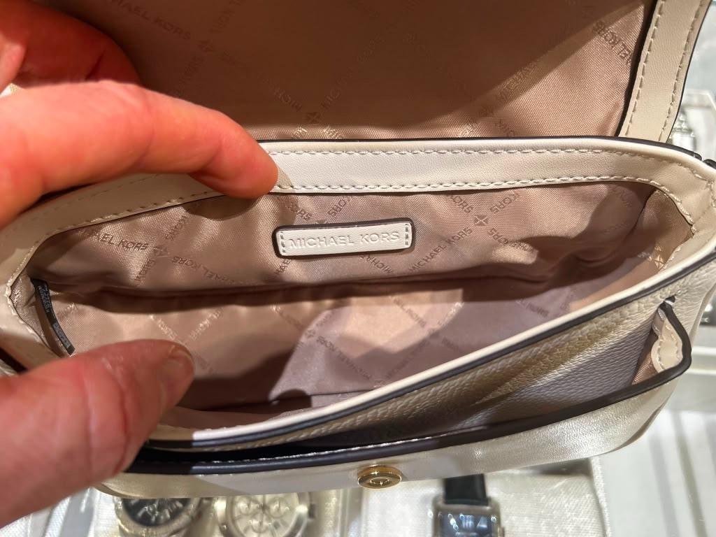 Michael Kors Jet Set Travel Small Grained Leather Shoulder Bag w/ Case LT Cream