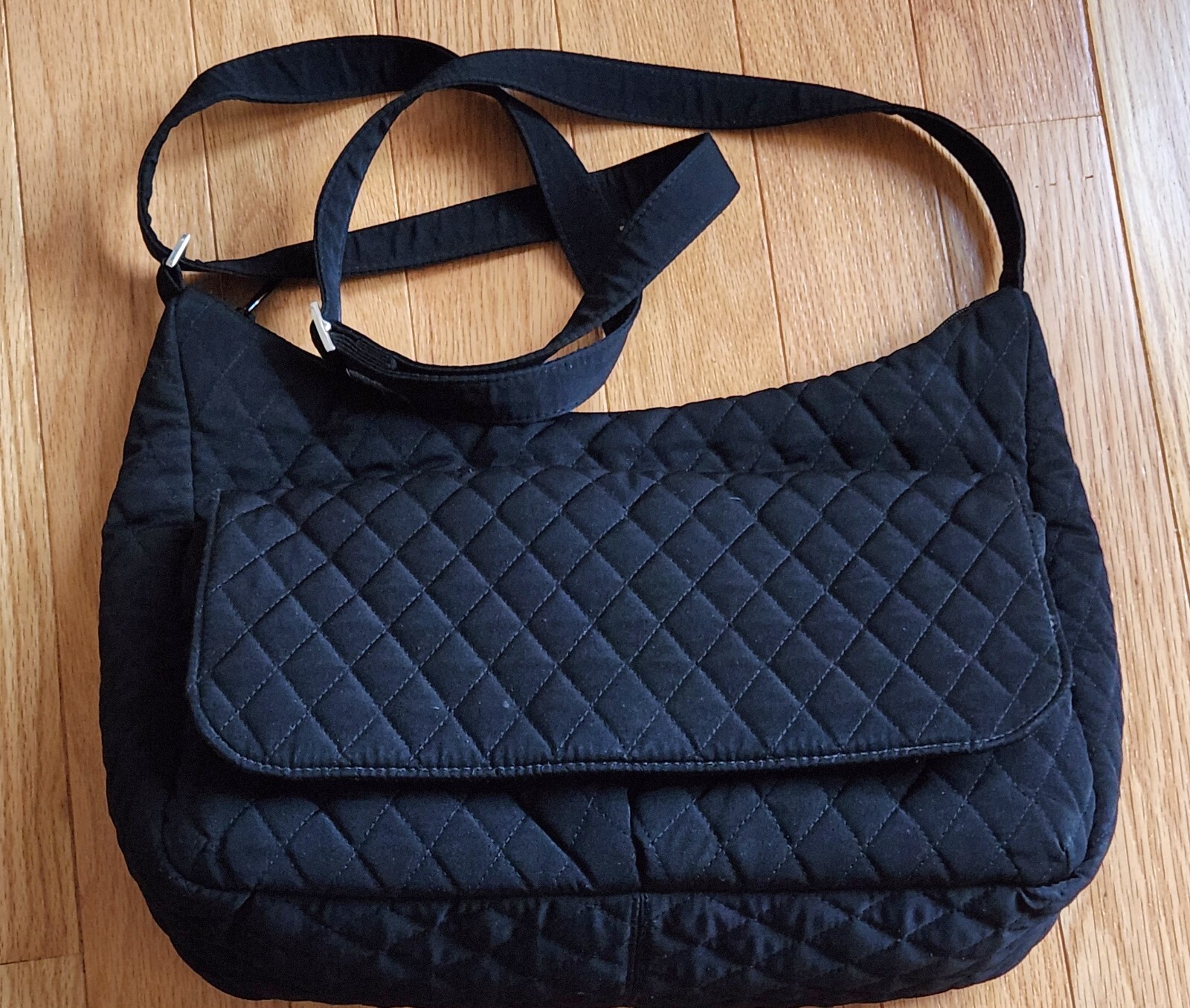 Vera Bradley Black Quilt HOBO Crossbody Bag 13in wide