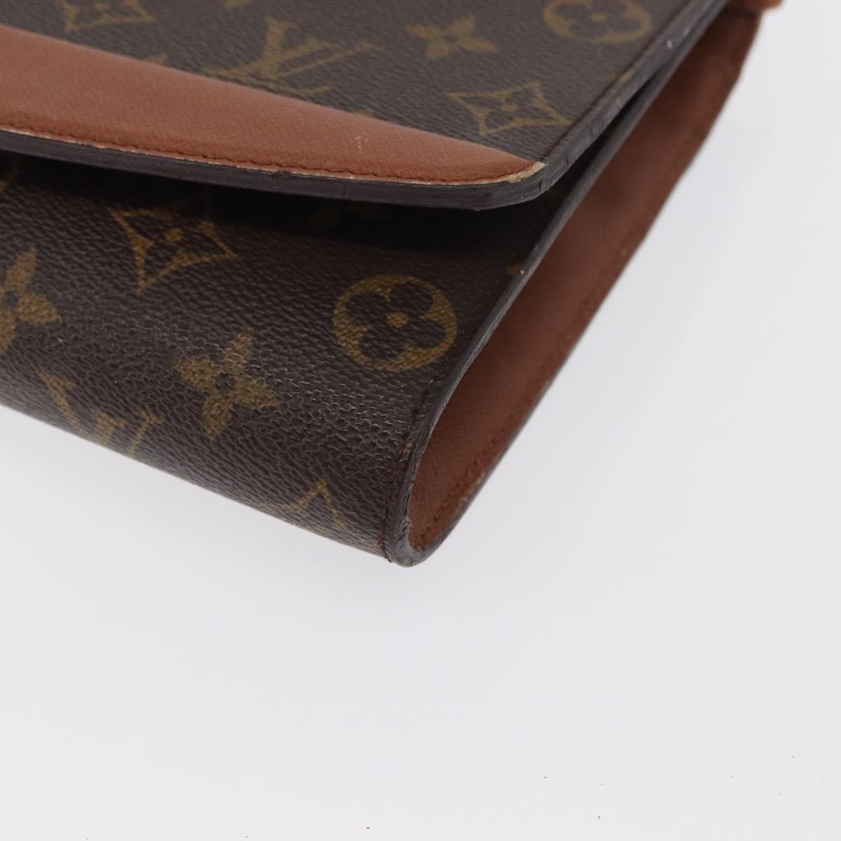 LOUIS VUITTON Monogram Bordeaux 27 Shoulder Bag M51797 LV Auth 161624