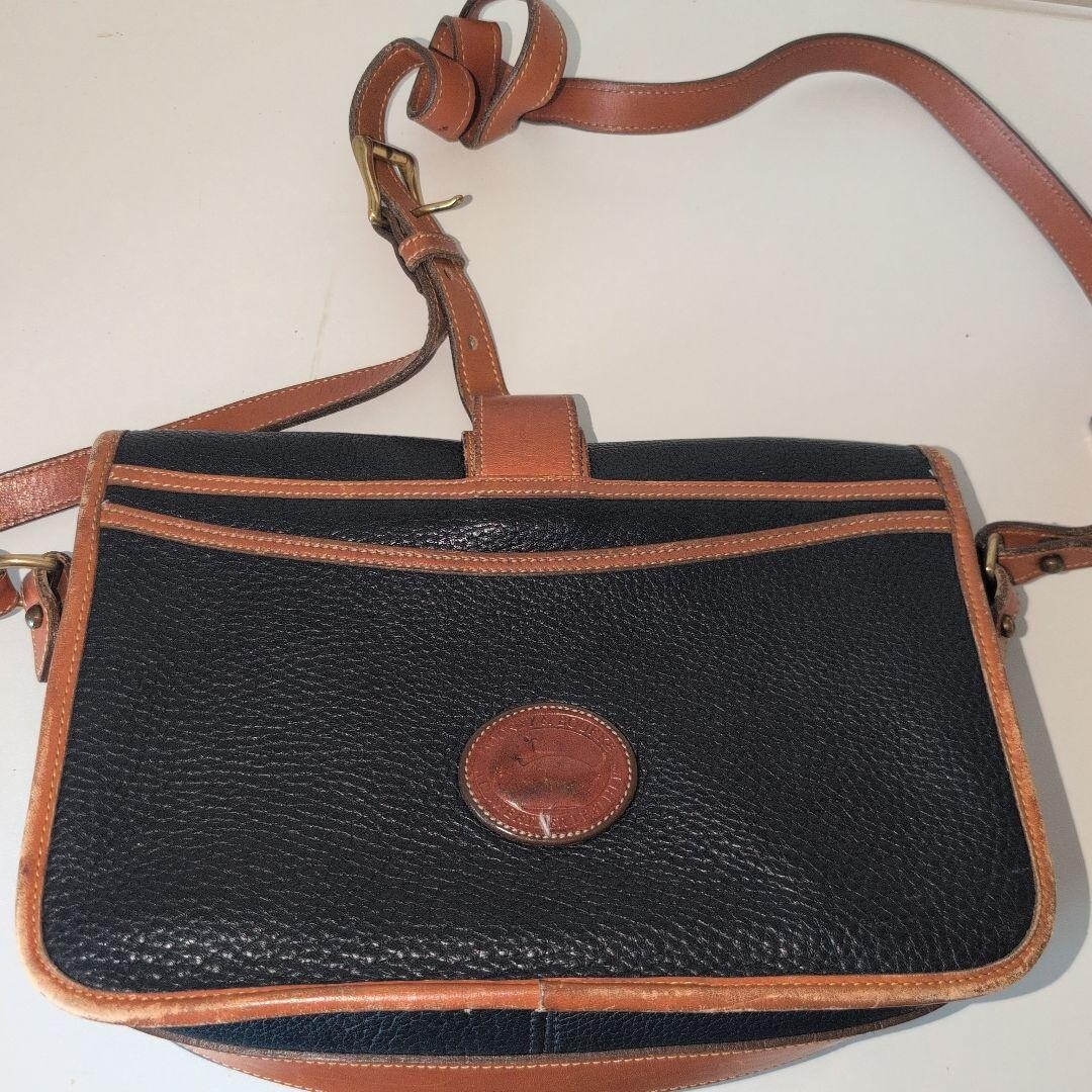 Dooney Bourke Duck Logo Leather Crossbody Bag Purse Black Brown 10.8in