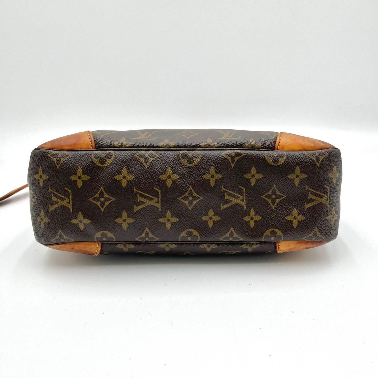 Auth LOUIS VUITTON Monogram Boulogne 30 Shoulder Bag M51265 2Y9884