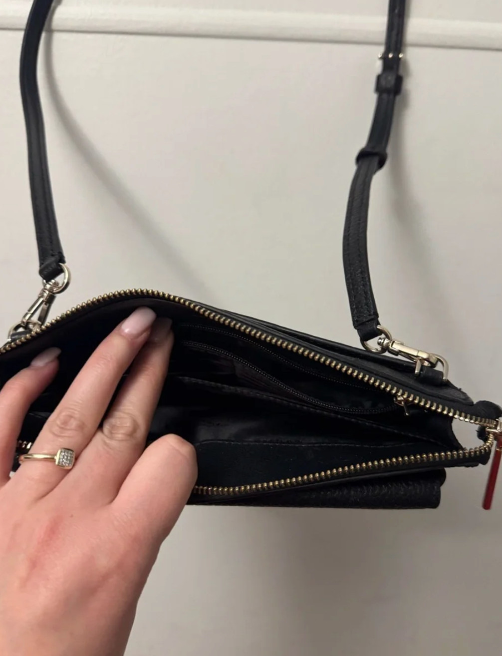 Kate Spade New York Leila Small Flap Crossbody Pebbled Leather Black K8284 New
