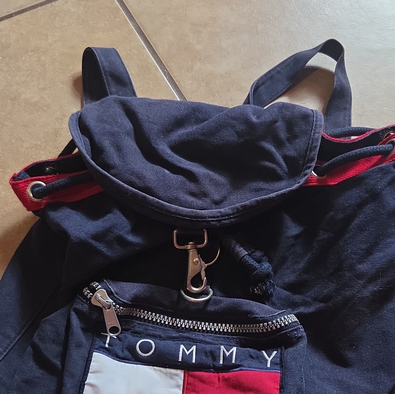Tommy Hilfiger Navy Colorblock Drawstring Backpack Zip Pocket Adjustable Straps