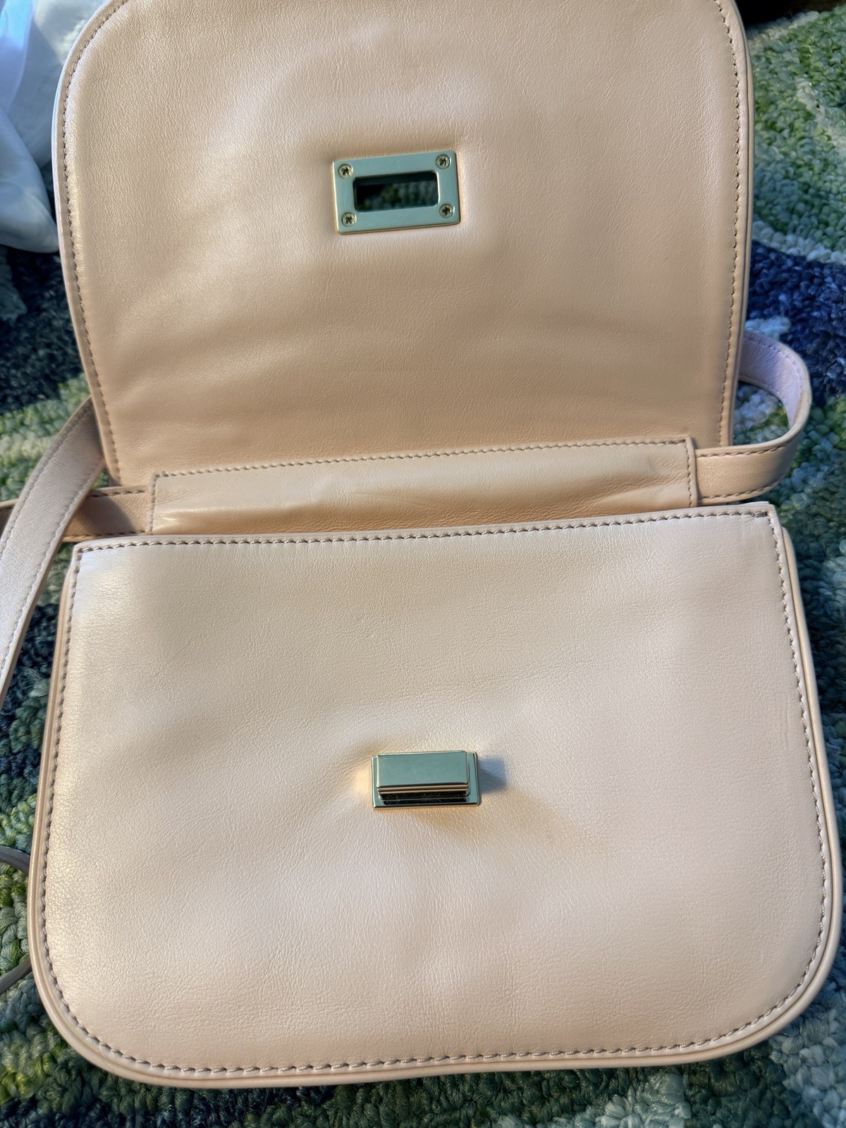 Tory Burch Crossbody Tan Leather Pocketbook