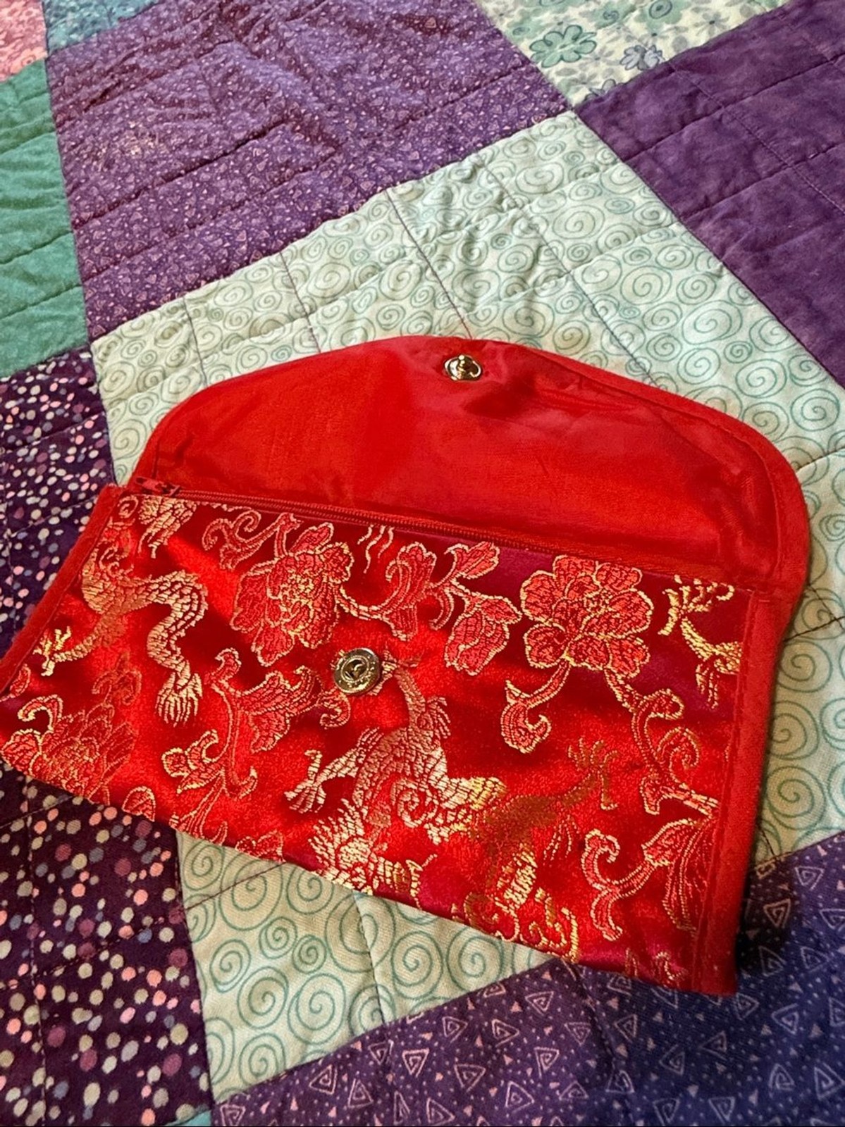 Red Silk Brocade Gold dragon pattern Asian wallet, NWOT
