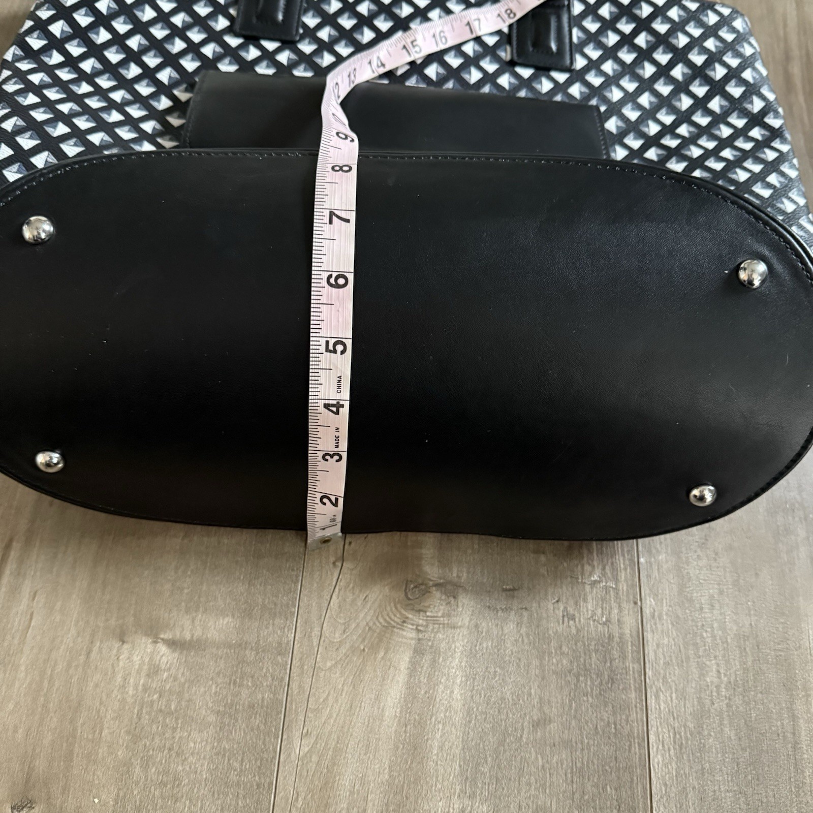 Vera Bradley Tassel Tote Large Black White Geometric Luggage Tag Leather
