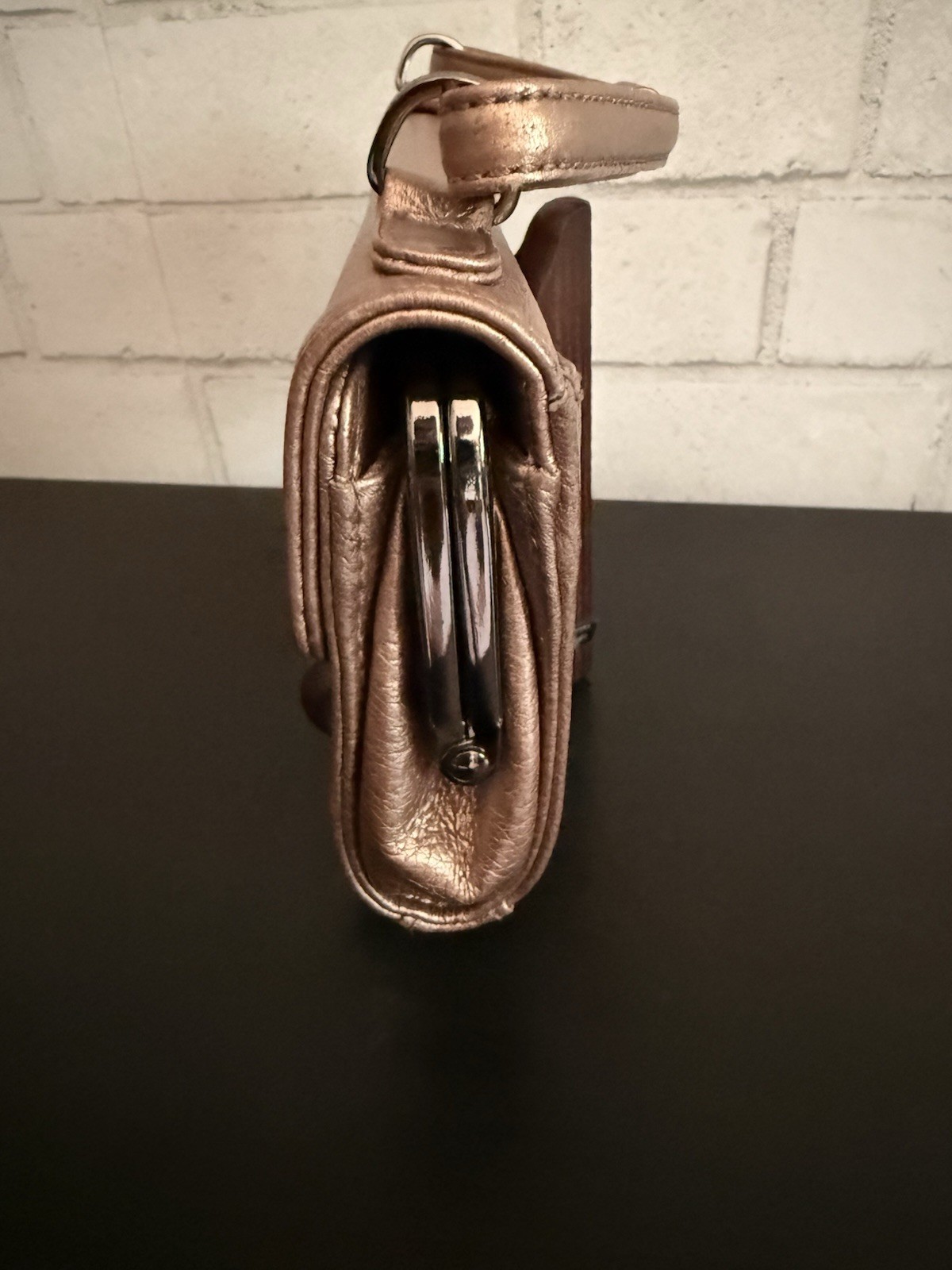 Hype Y2K Gold/Bronze Genuine Leather Handle Clutch~Metallic~ trunk-lock hardware