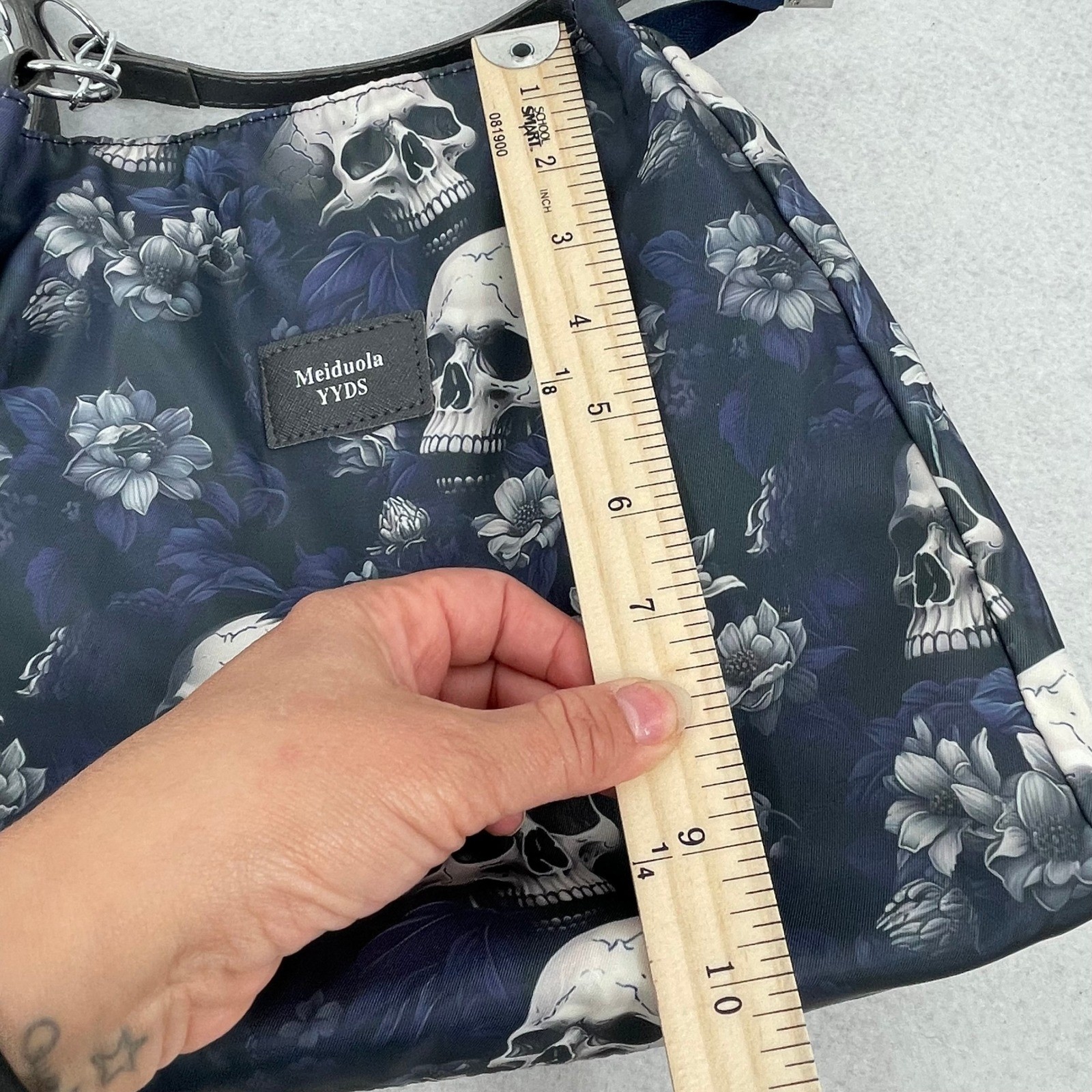 Meiduola YYDS Skull Floral Gothic Nylon Tote Bag Navy Blue Silver Chain Straps
