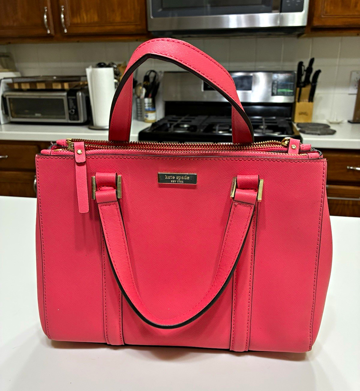 Kate Spade New York Pink Satchel Zip Top Double Handle Gold Hardware Charm