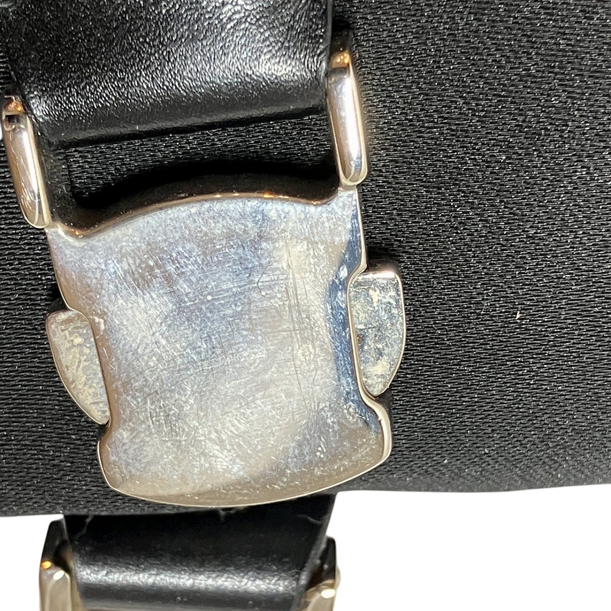 Salvatore Ferragamo Handbag Nylon leather AU-21 0734 Free shipping Used