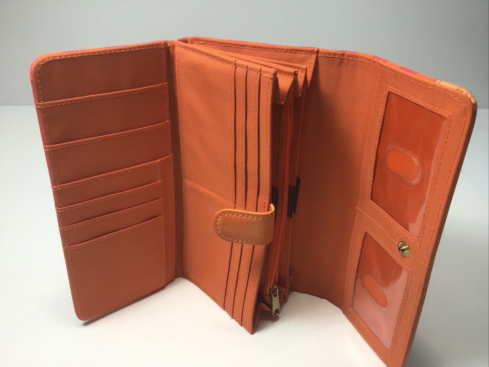 New. Express Woman’s Tan Wristlet Purse w/Silver Chain & Orange Clutch Purse