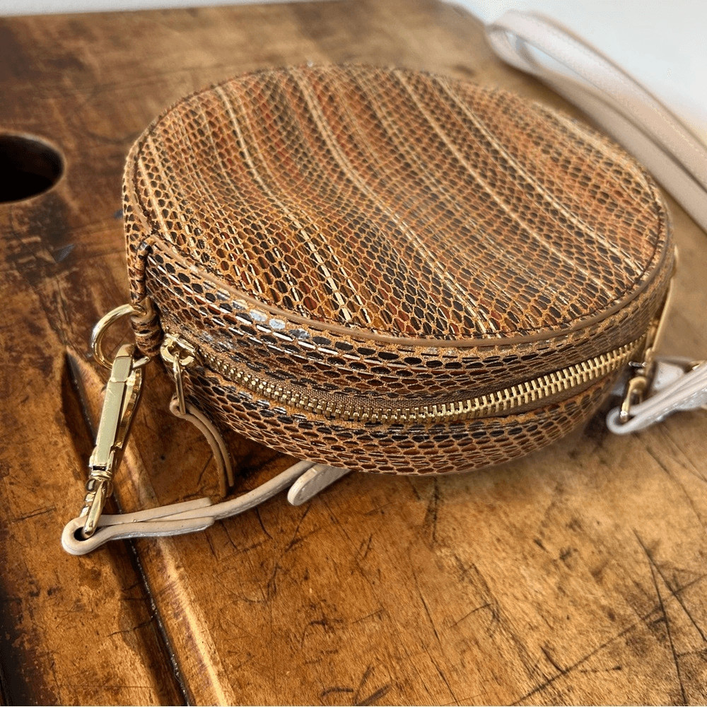 Lori Goldstein Round Canteen Style Leather Crossbody Purse Boho Preppy Hippie 7″