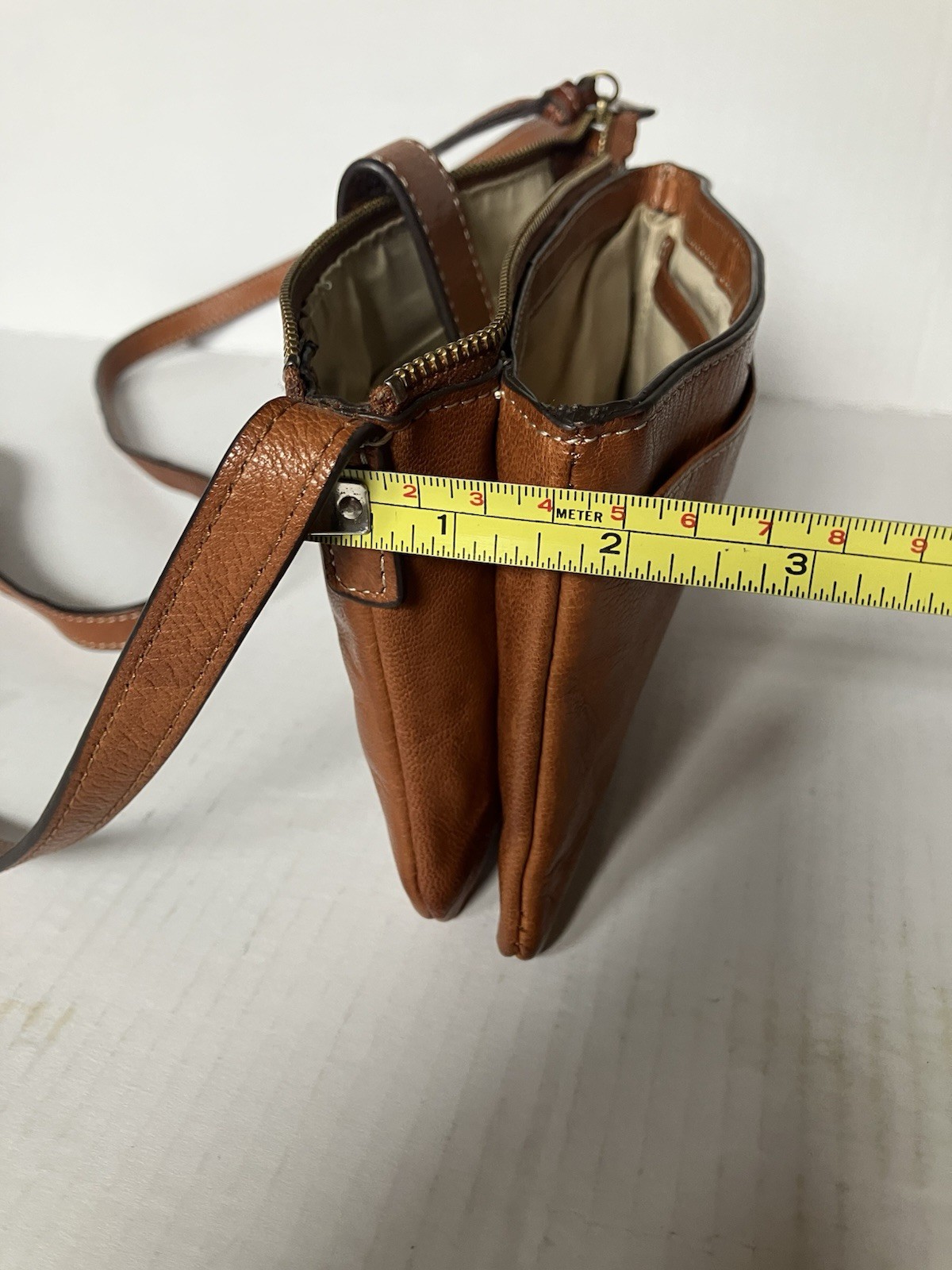 Lucky Brand Brown Leather Crossbody Bag 8 X 5 Inches Adjustable Strap