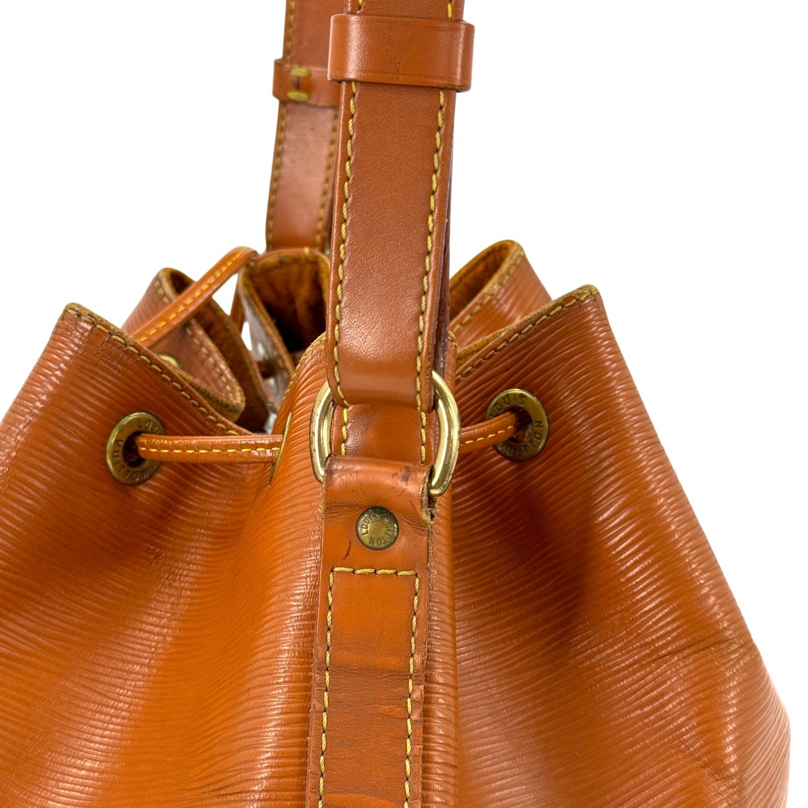LOUIS VUITTON Petit Noe Epi Leather Kenya Brown Drawstring Bucket Bag M44103