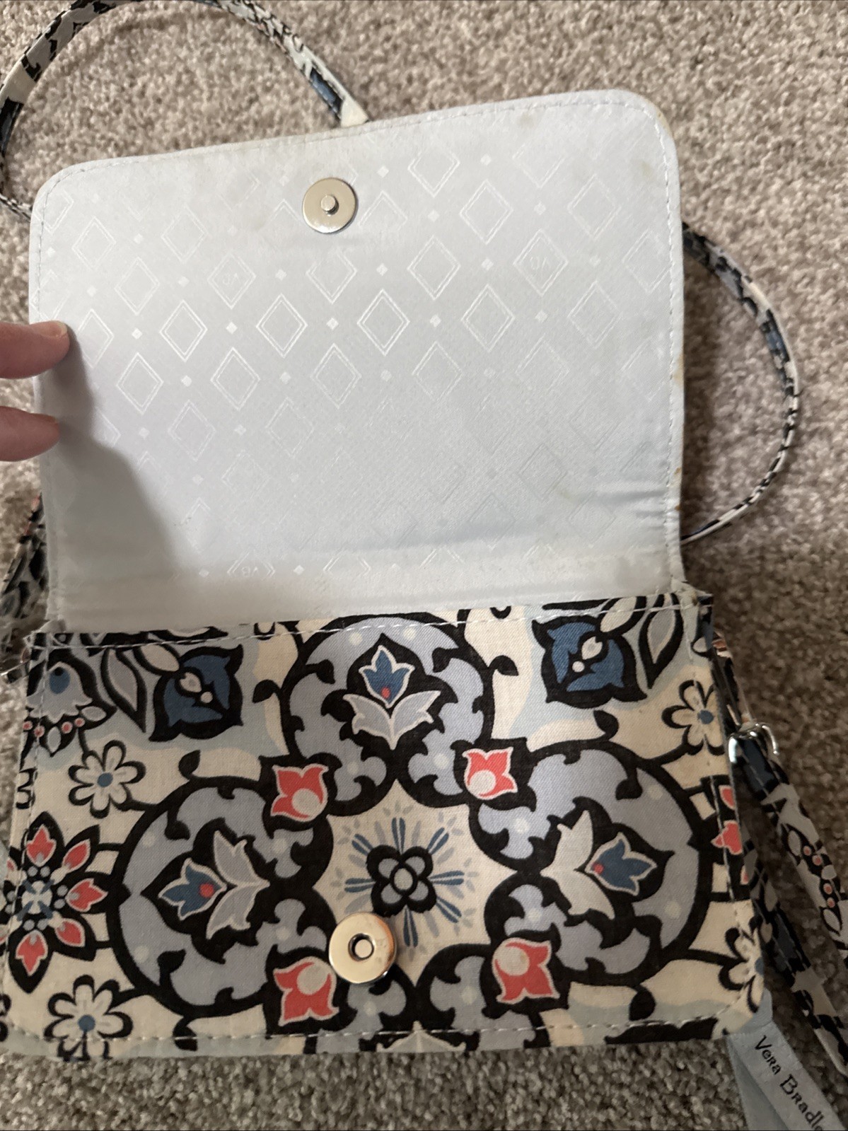 Vera Bradley Crossbody Wallet Purse 7 X 4.5 X 1.75” Blue