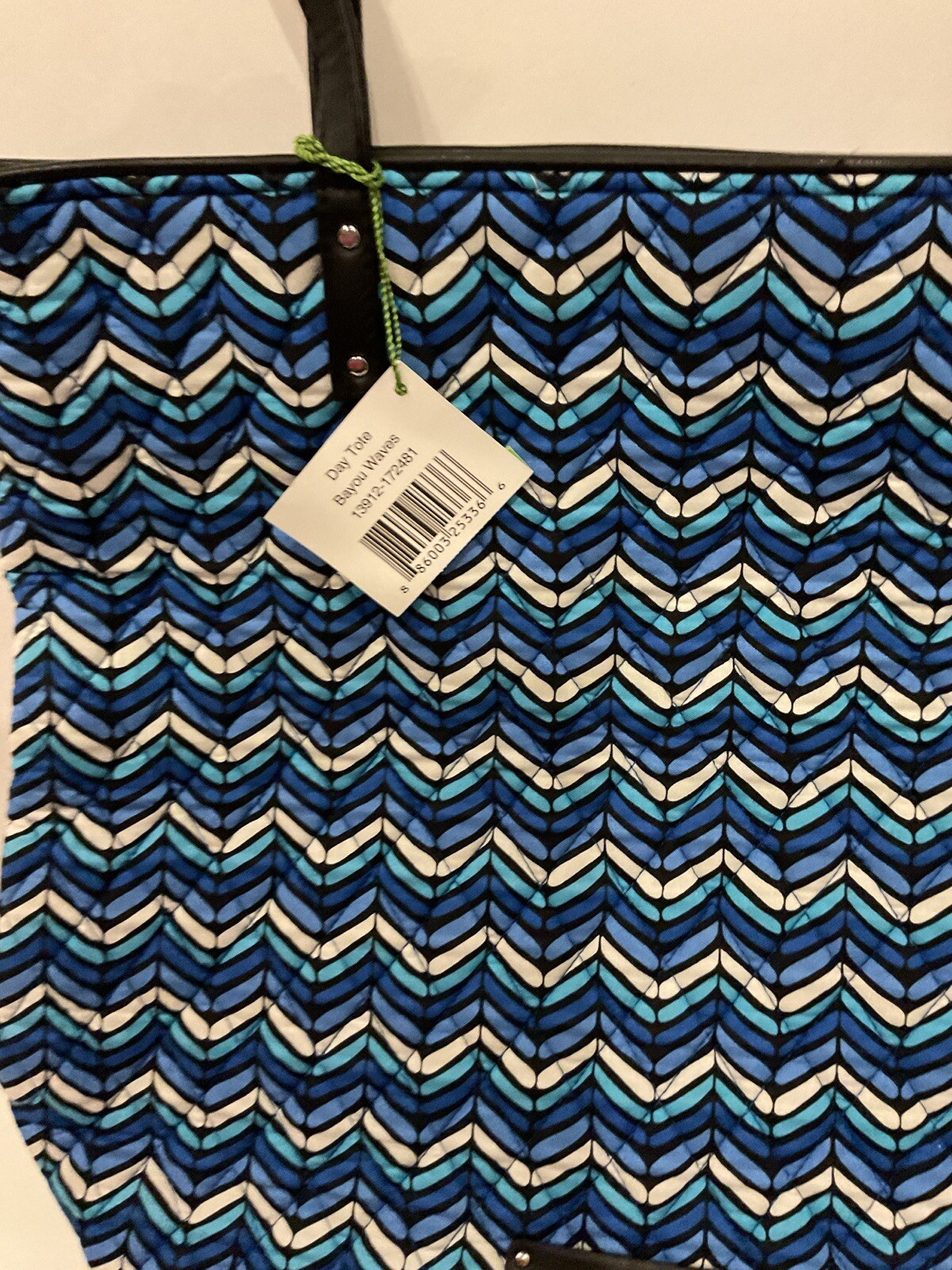 NWT ~ Vera Bradley Bayou Waves Day Tote Bag