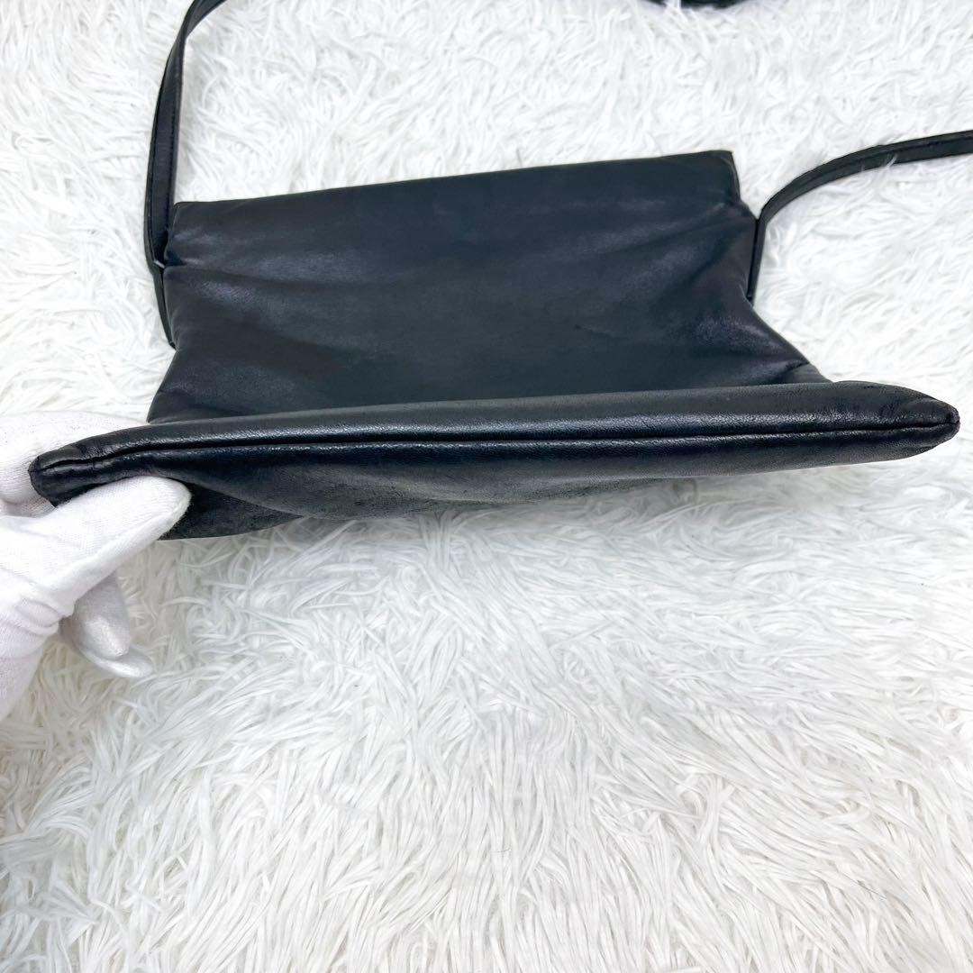 LOEWE Anagram Embossed Leather Shoulder Bag Black 27.5cm Crossbody Bag