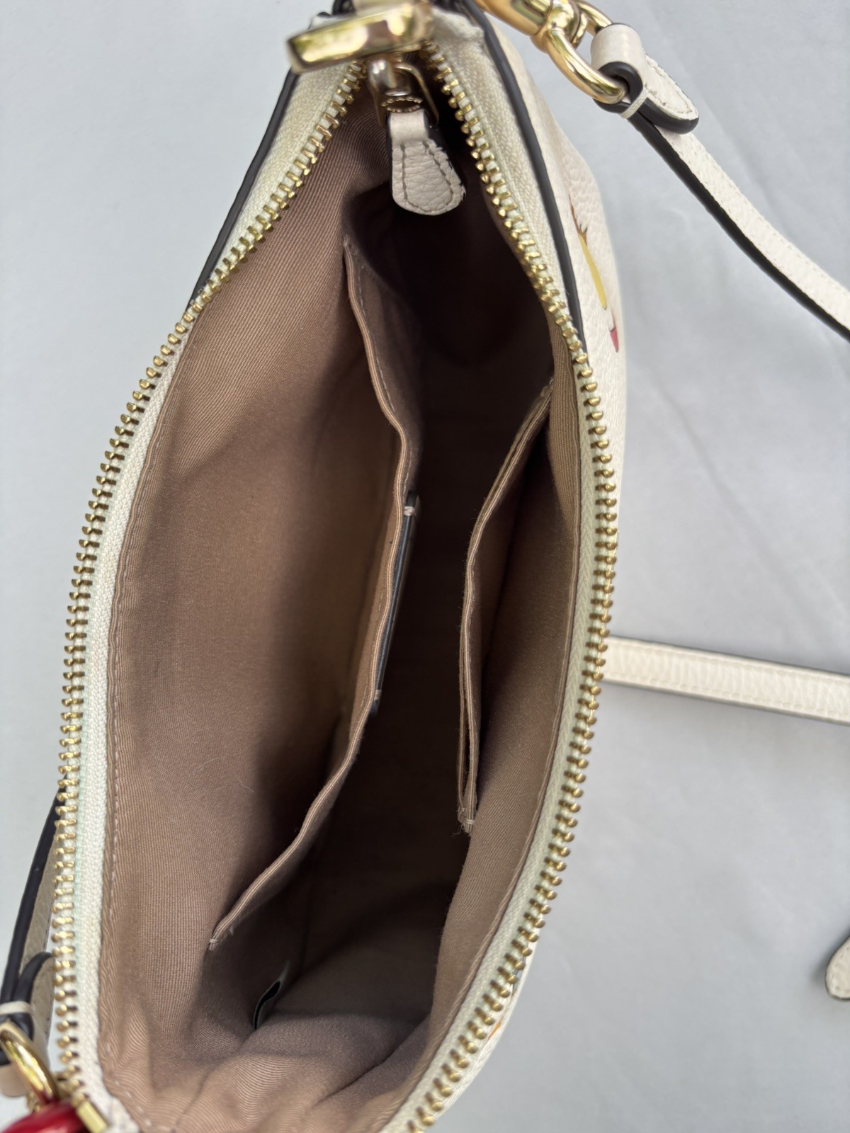 Coach X Observed By Us Teri Shoulder Bag In Leather With Print CU388