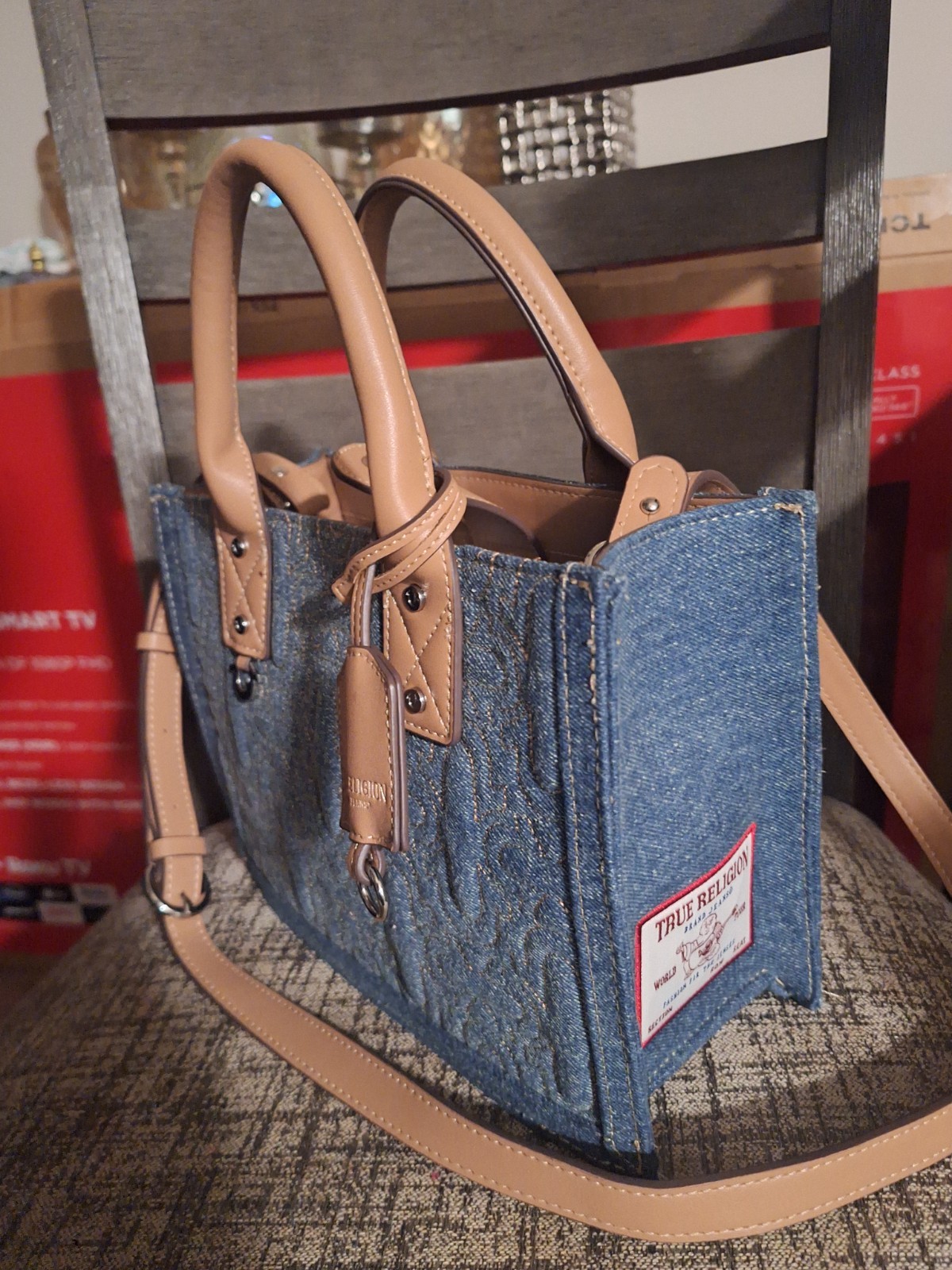 True religion crossbody