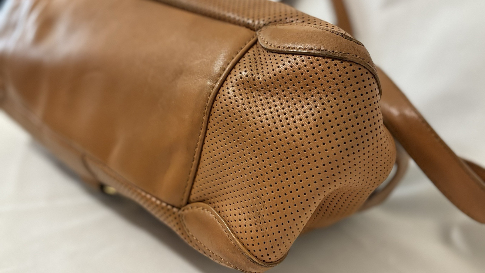VIA SPIGA Medium Bag Leather Brown Shoulder Purse W/Gold Hardware