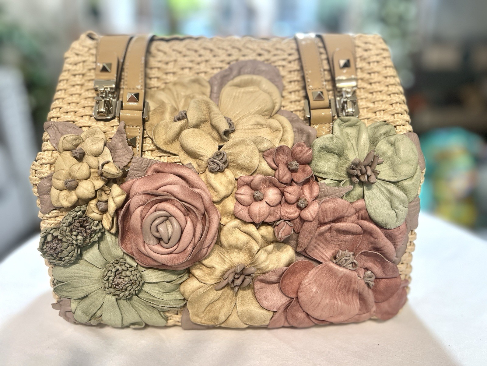 VALENTINO GARAVANI Handcrafted Raffia Woven Leather Floral Appliqué Bag Handbag