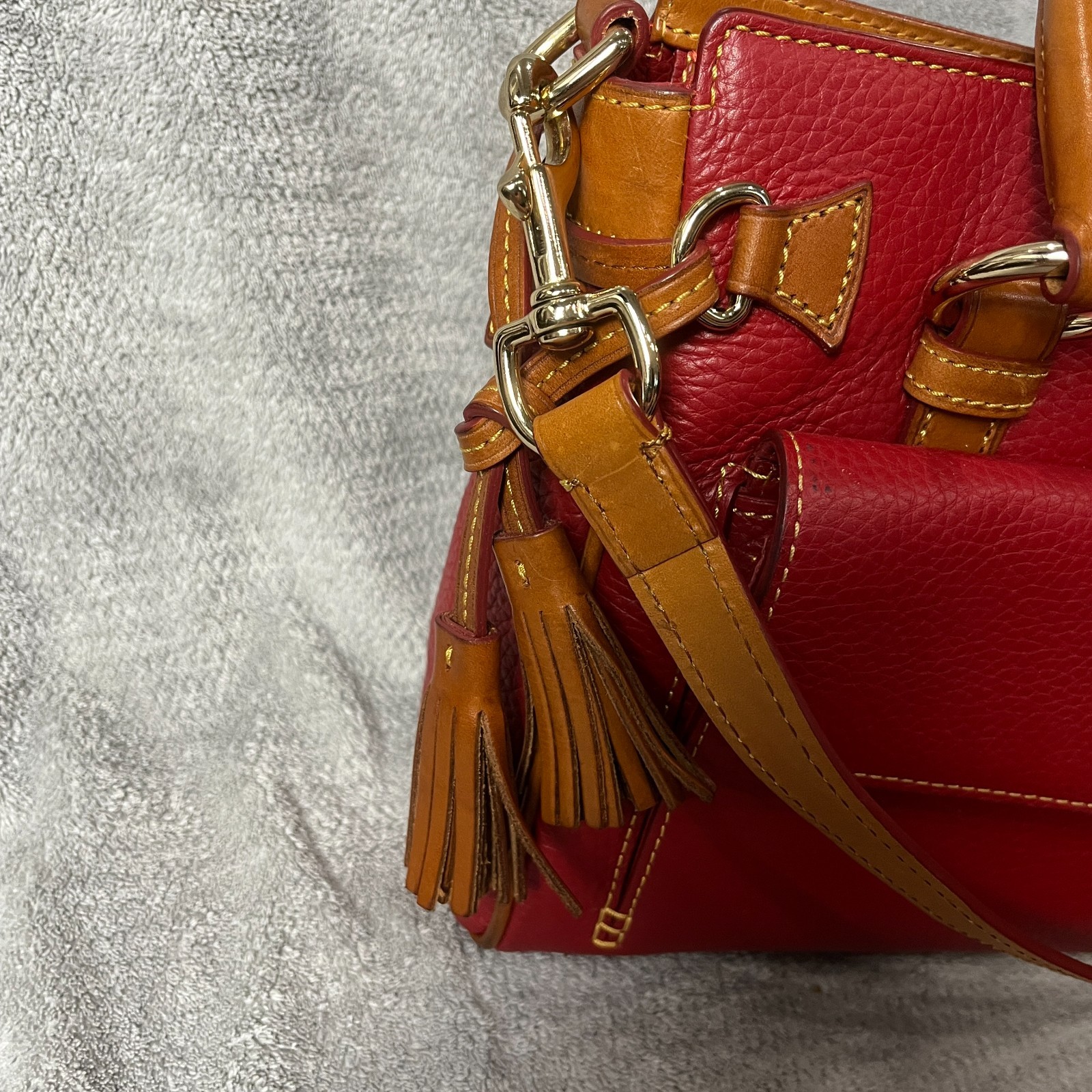 Dooney & Bourke red tassel Pebble Grain Leather Pocket Satchel Bag Purse