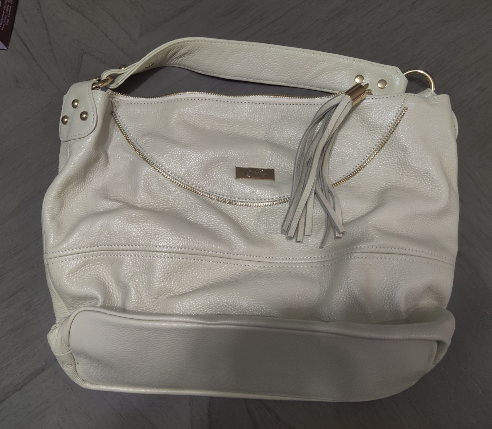 ONNA EHRLICH Cream Leather Gold Accents Hobo Bag Purse Excellent Condition