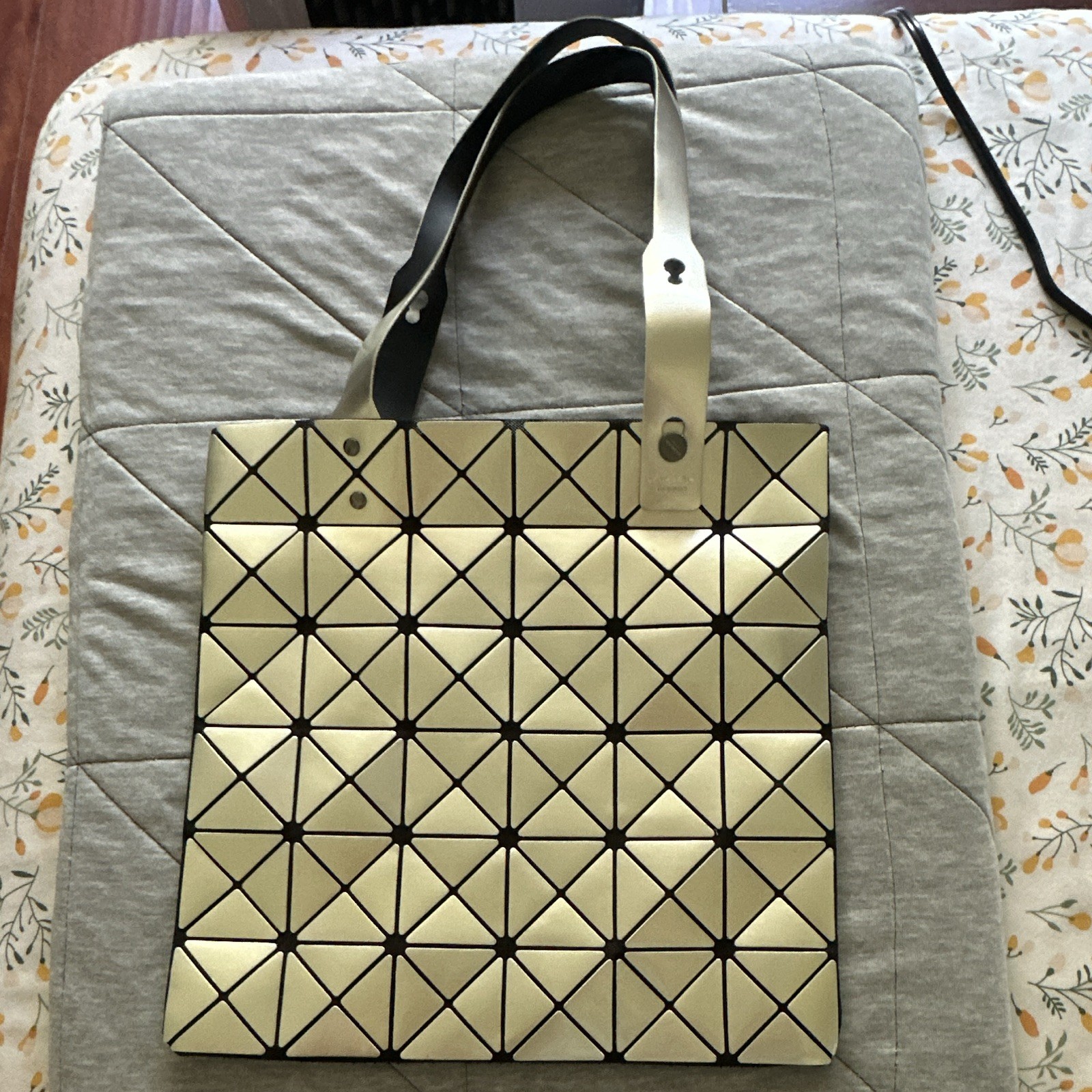 Bag Geometric Ivory Zip Tote, Detachable Strap,Pockets