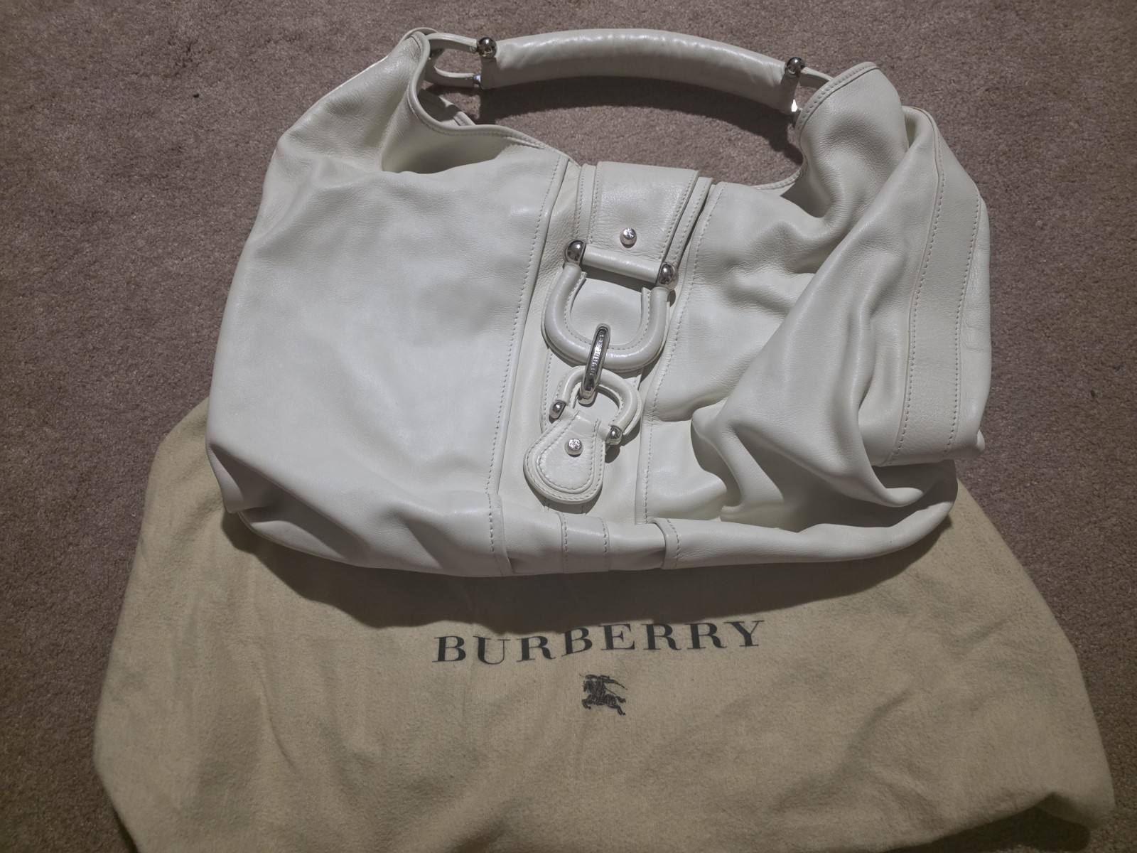 Burberry White Shoulder Bag Buckle Accent Metal Hardware Dust Bag Brand Card