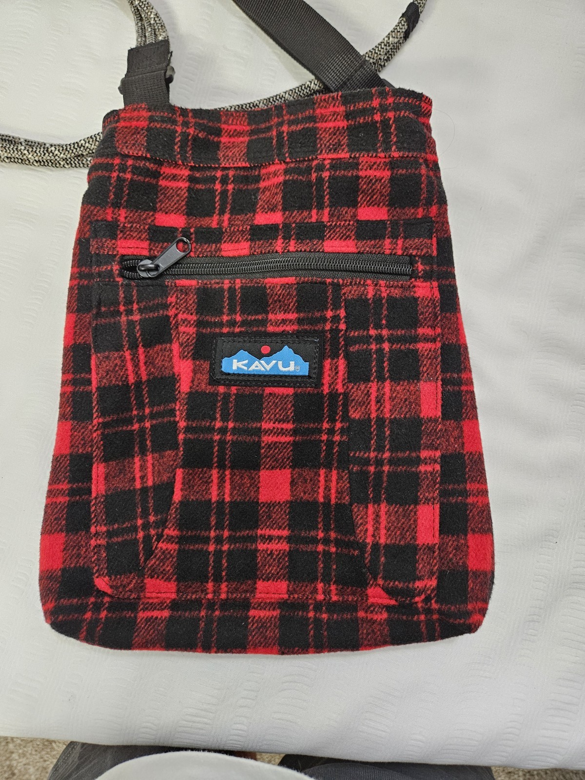 Kavu Keepon Keepin Crossbody Shoulder Bag Poly/Acrylic/Cotton Lumberjack NWT