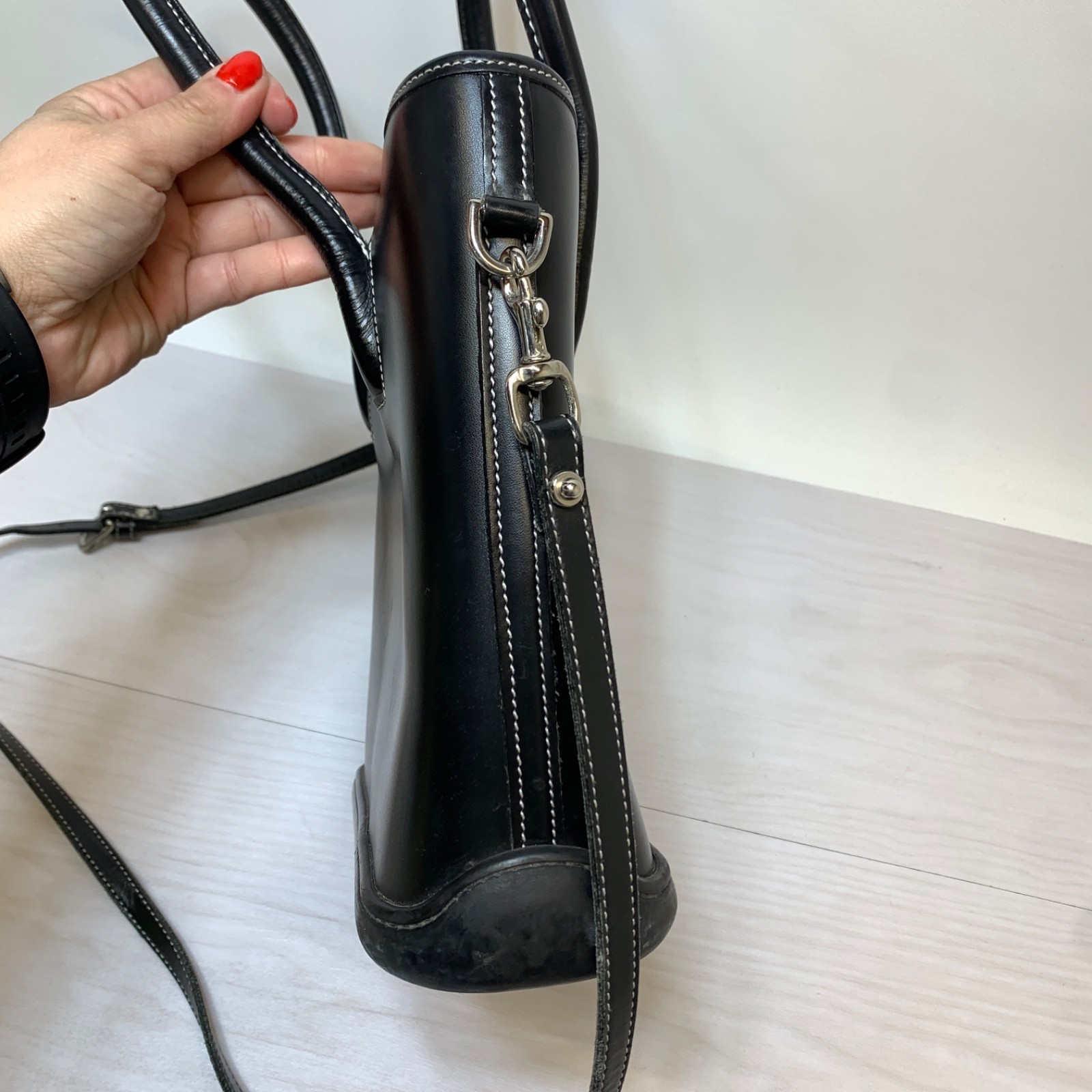 Dooney And Bourke Womens Parasole Black Tote W/ Removable Crossbody Strap