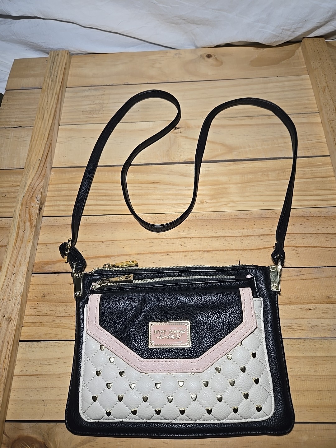 Betsey Johnson crossbody bag black& white quilted design with gold heart studs